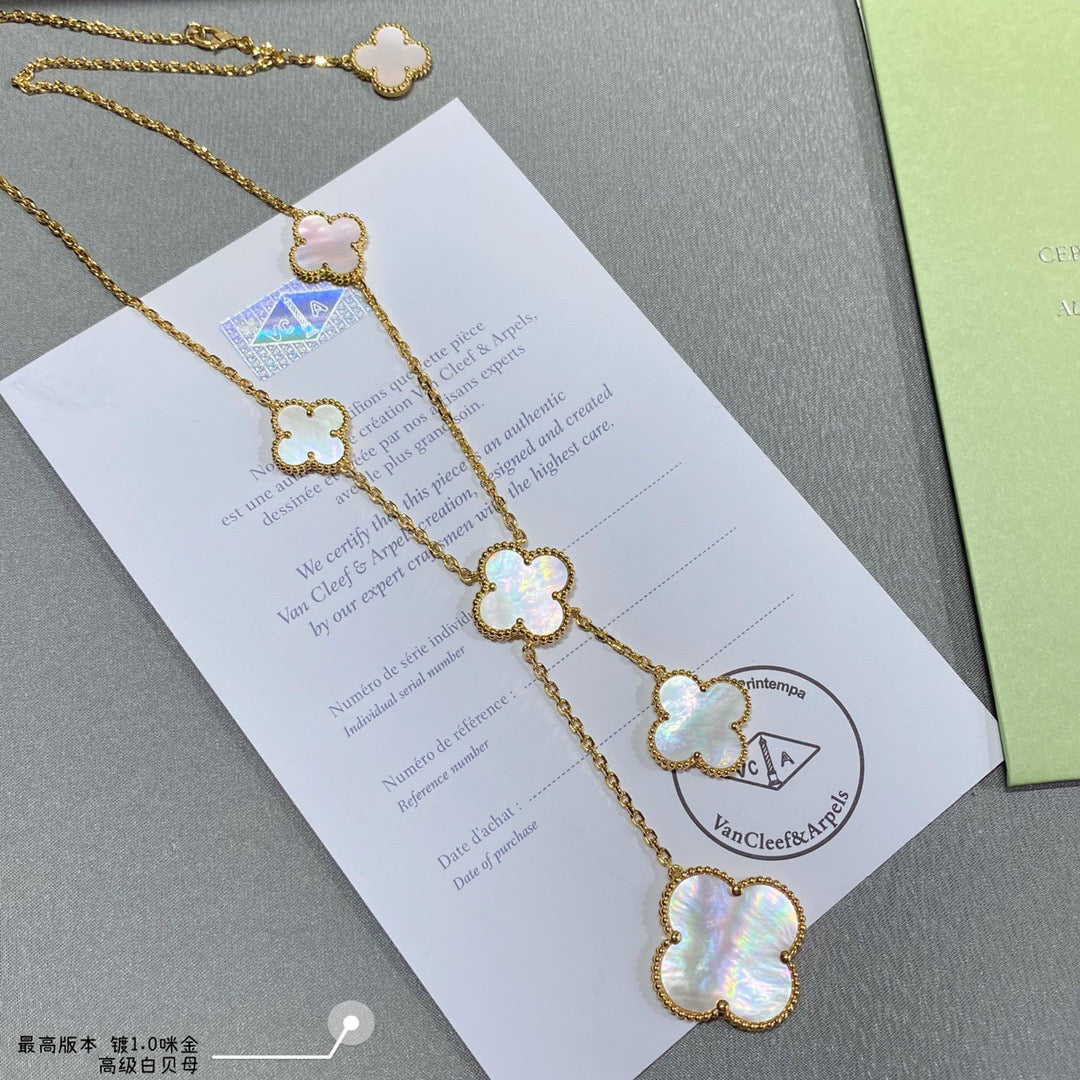 Van Cleef & Arpels Necklace