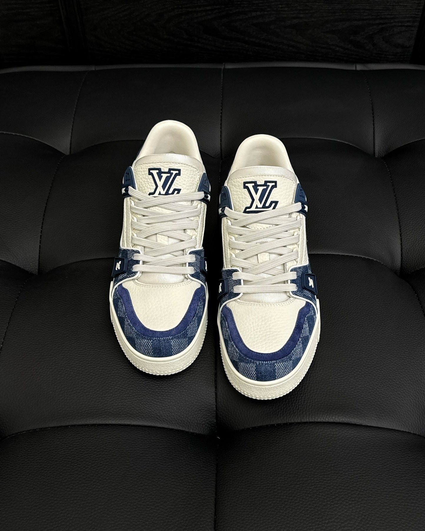 Lv Trainer