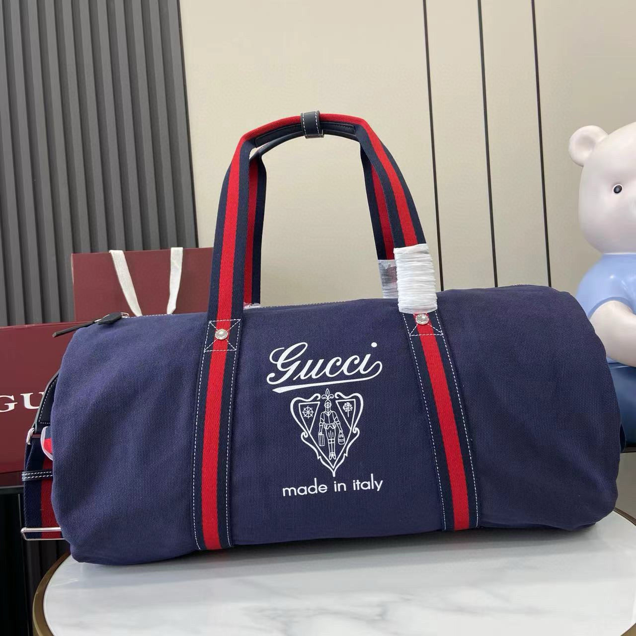 Gucci Duffle Bag 54x24x24CM