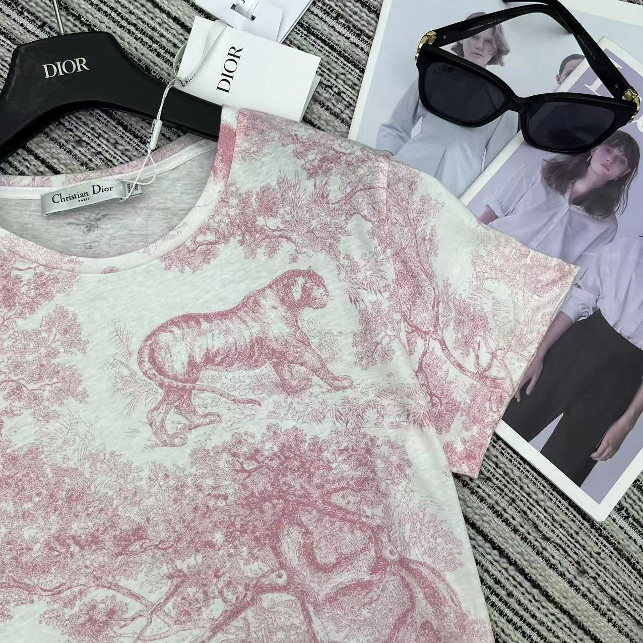 Dior T-shirt