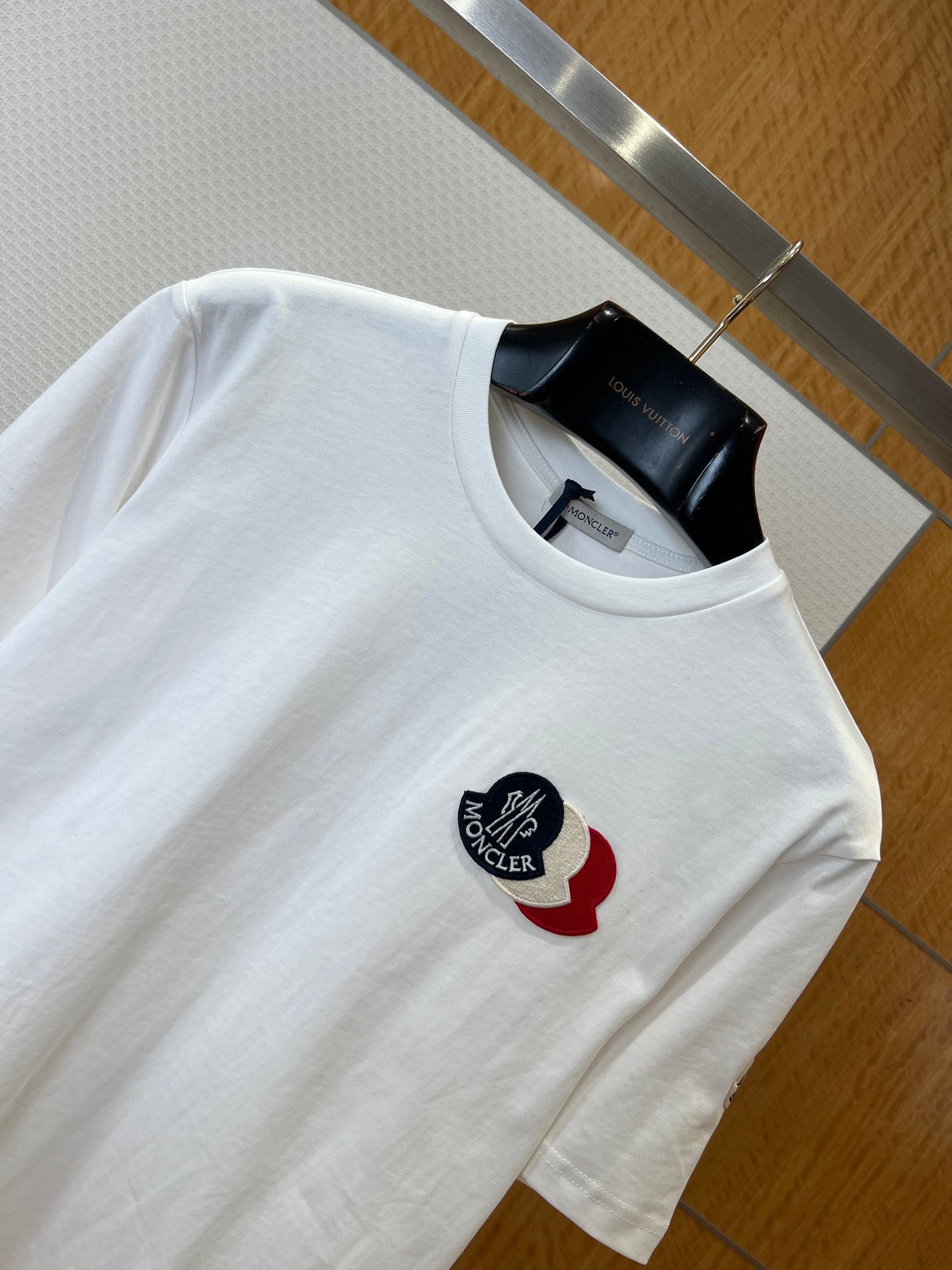 Moncler T-shirt