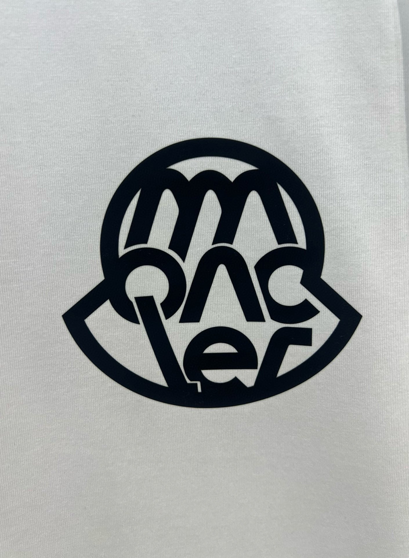 Moncler T-shirt