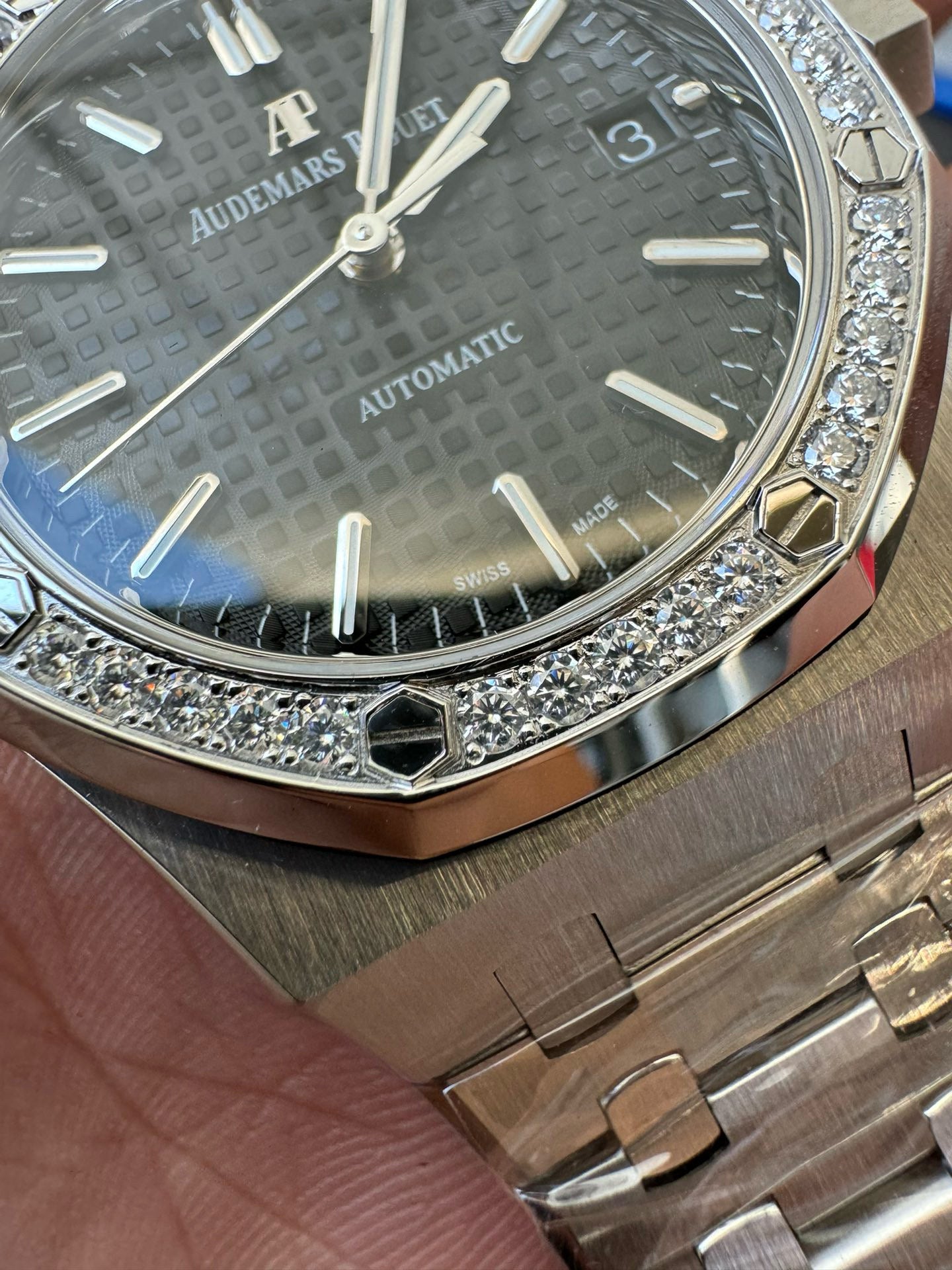 Audemars Piguet Royal Oak 15451ST 37mm