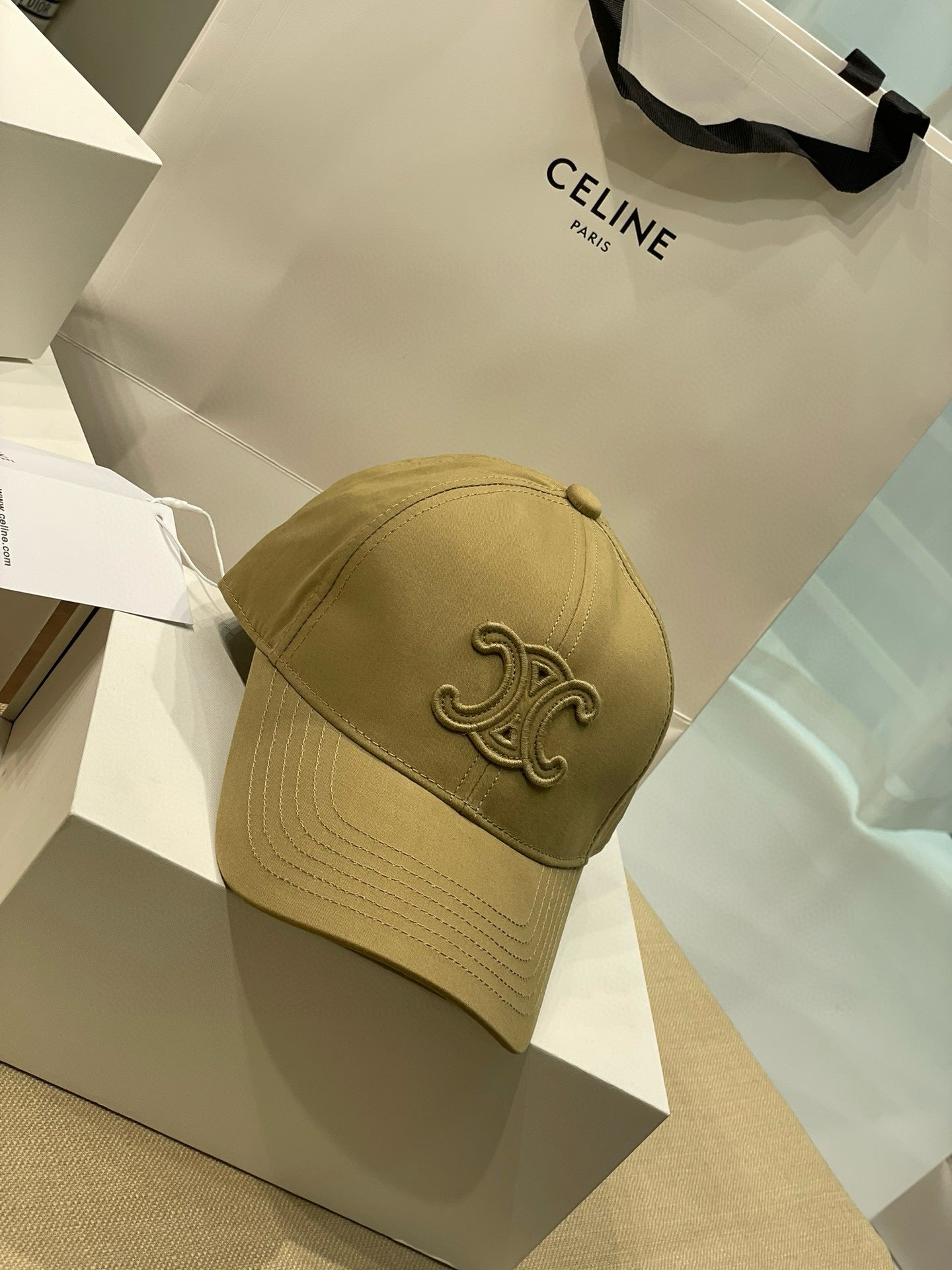 Celine Cap