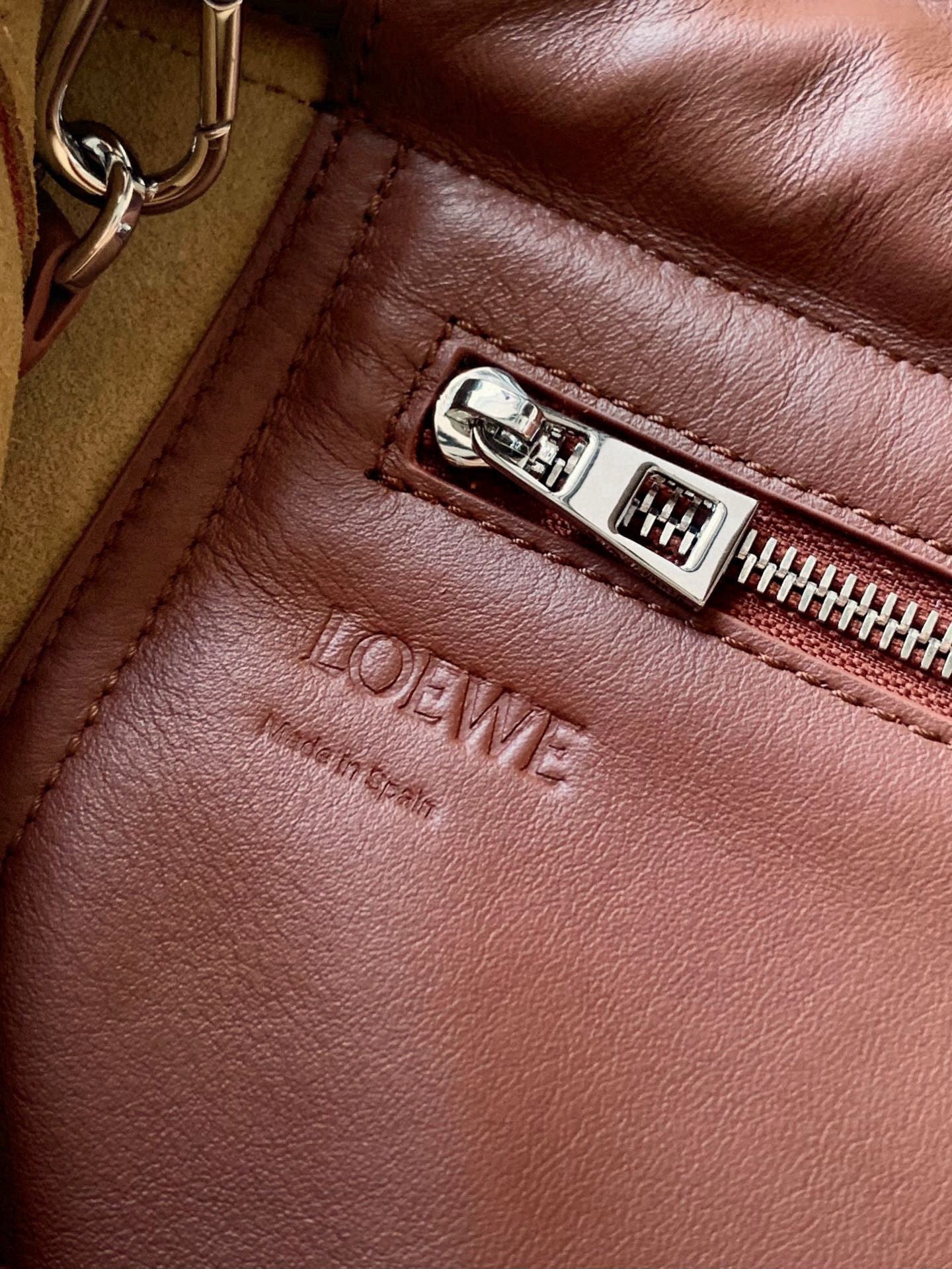 Loewe Messenger Bag