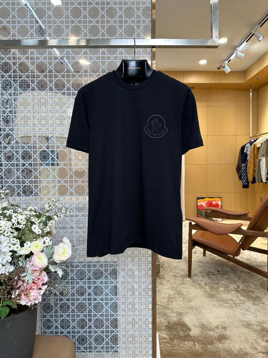 Moncler T-shirt