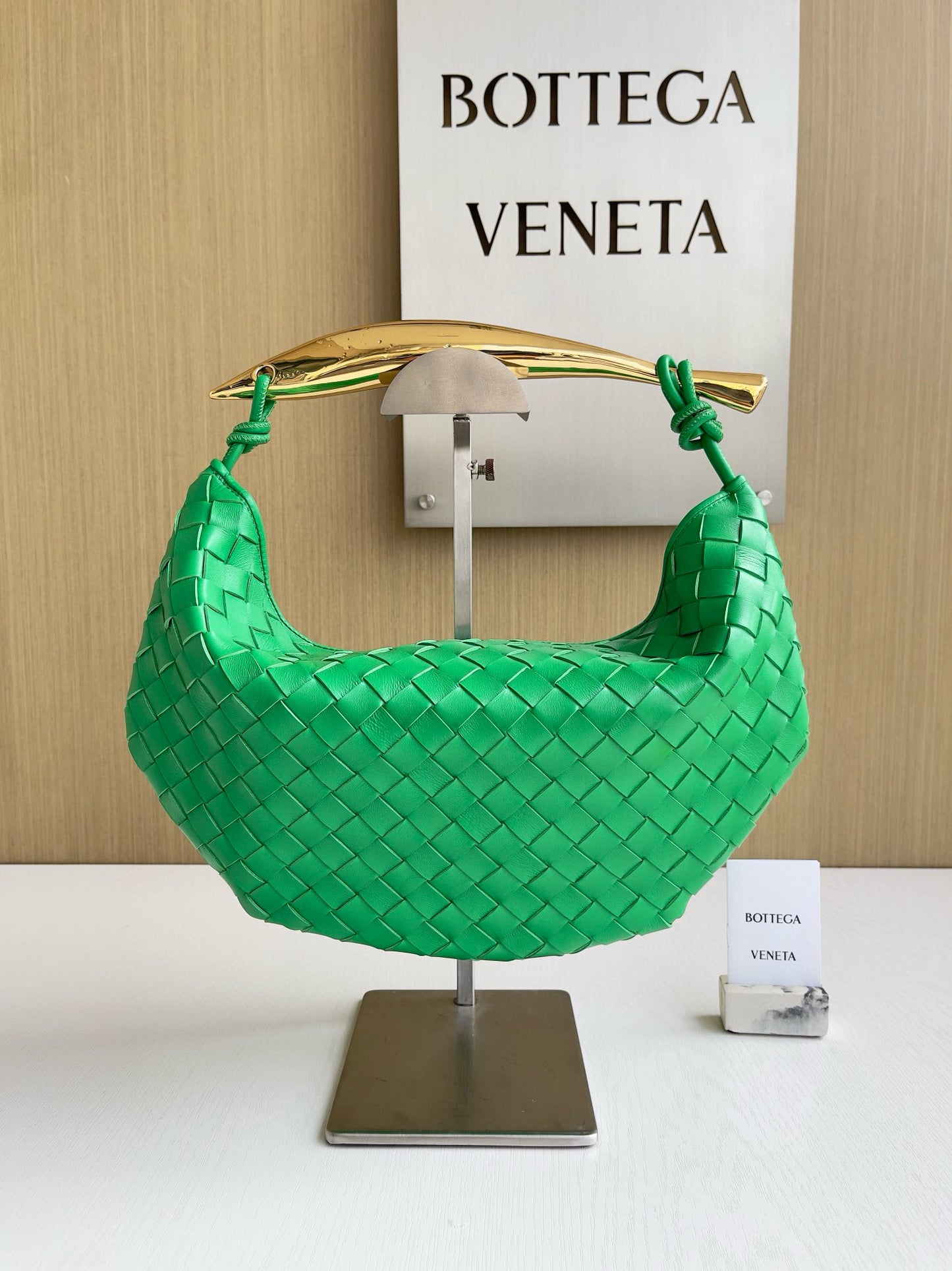 BV Baby Sardine Handbag 36x3x24cm