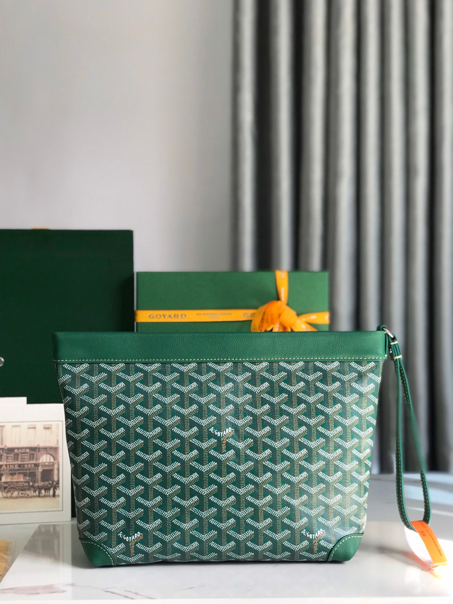Goyard Conti