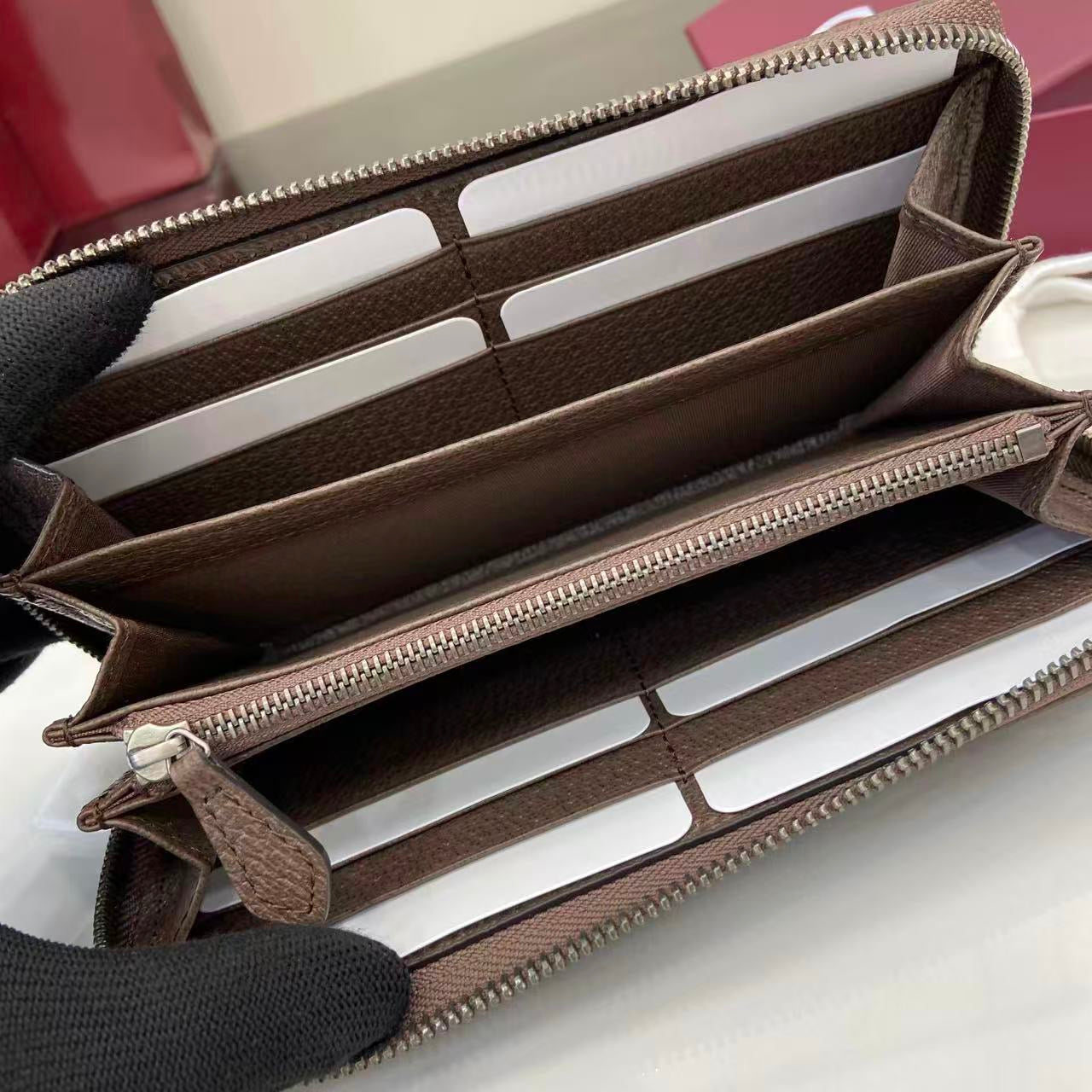Gucci Long Zipped Wallet