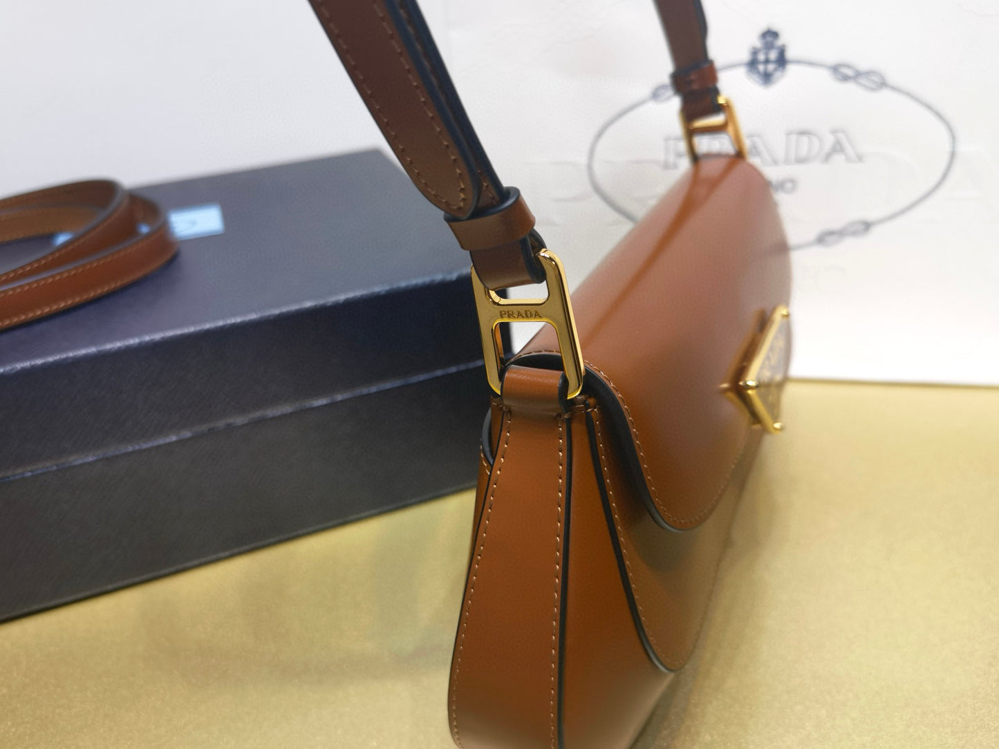 Prada Shoulder Bag 24x11x4cm