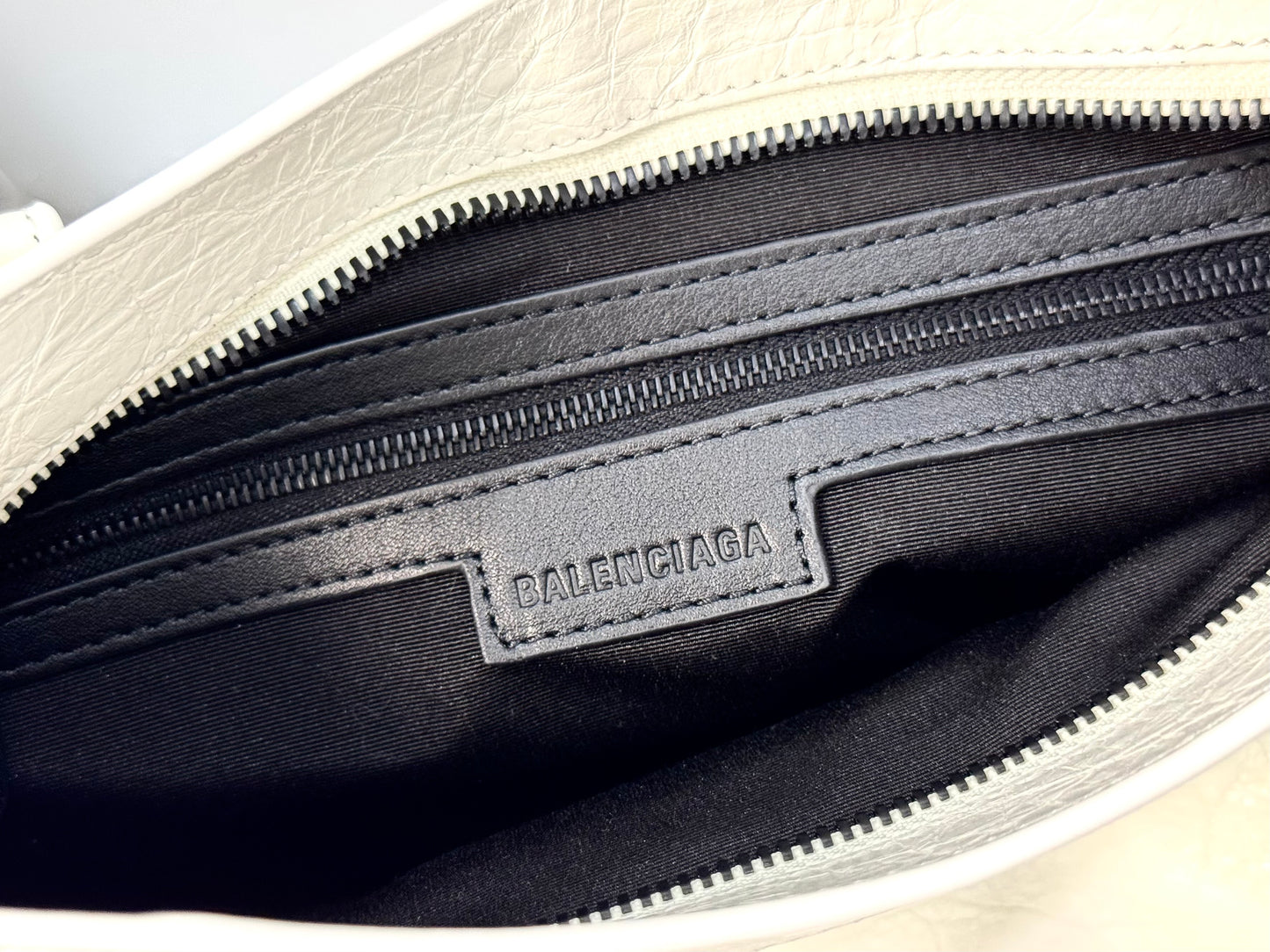 Balenciaga Le City Handbag 23x15x10cm