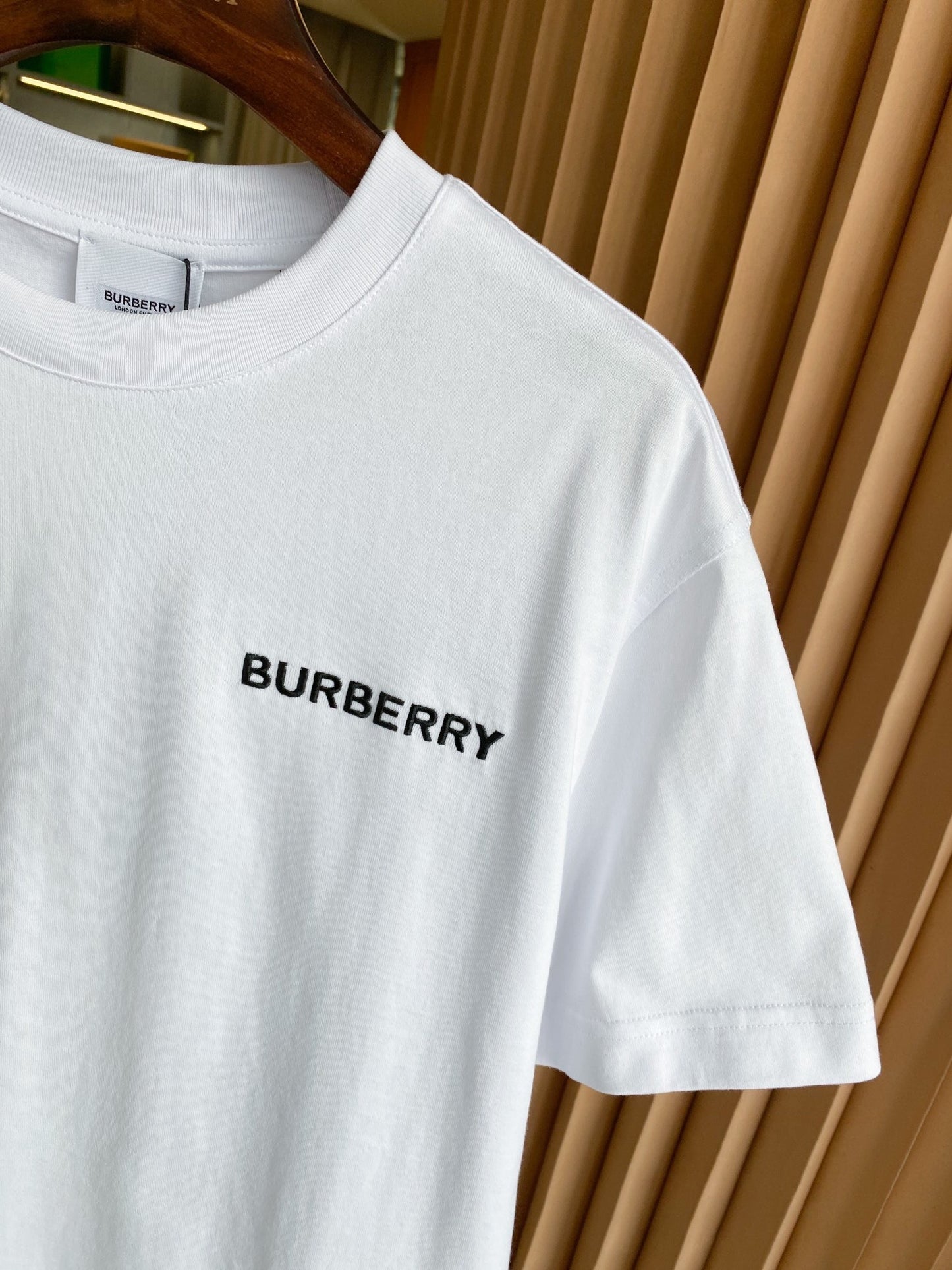 Camiseta Burberry