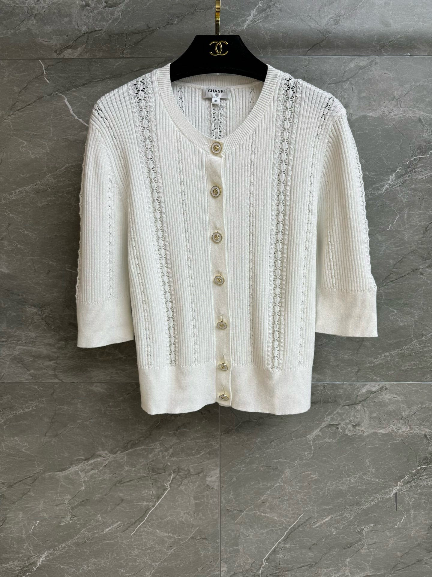 Chanel T-Shirt