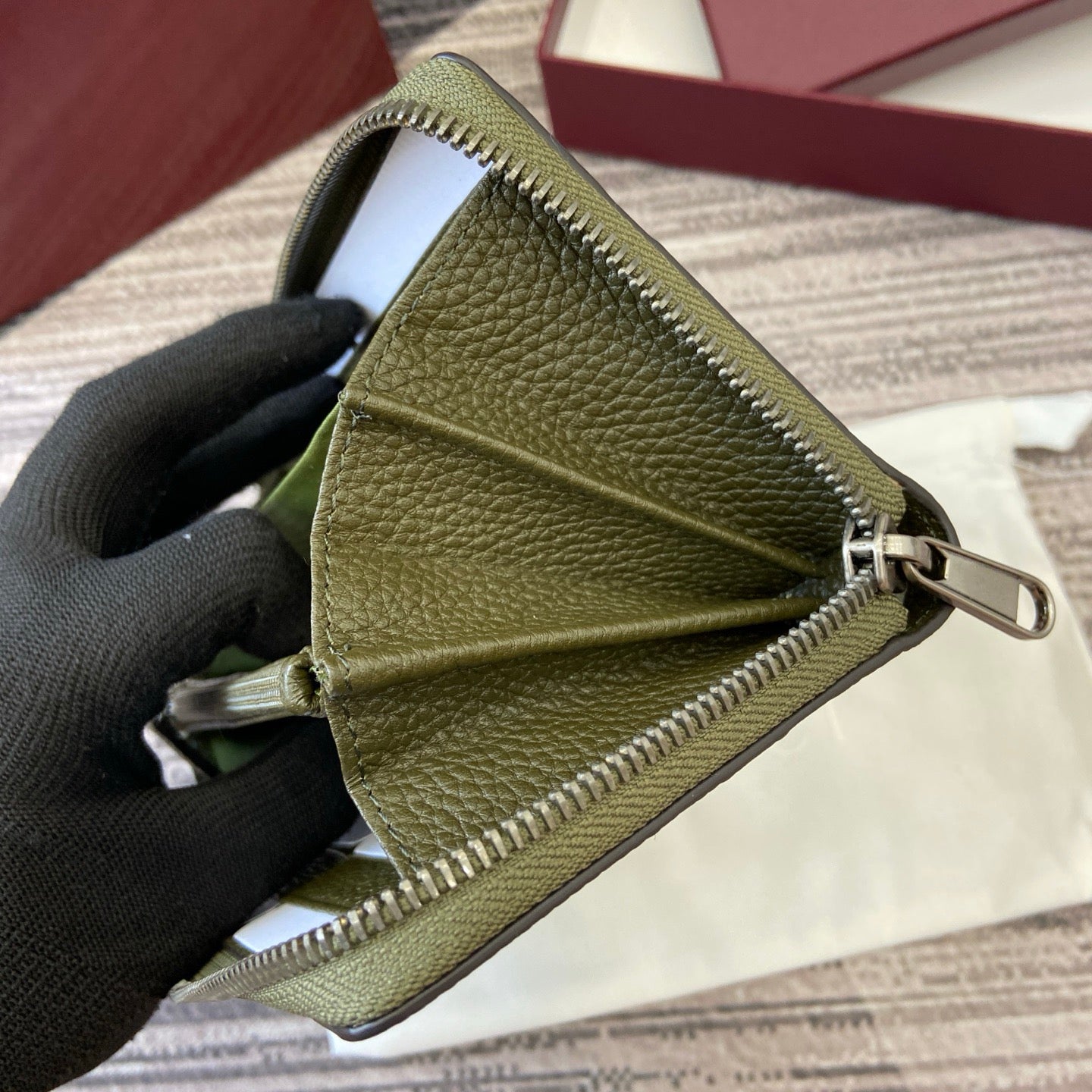 Gucci Long Zipped Wallet