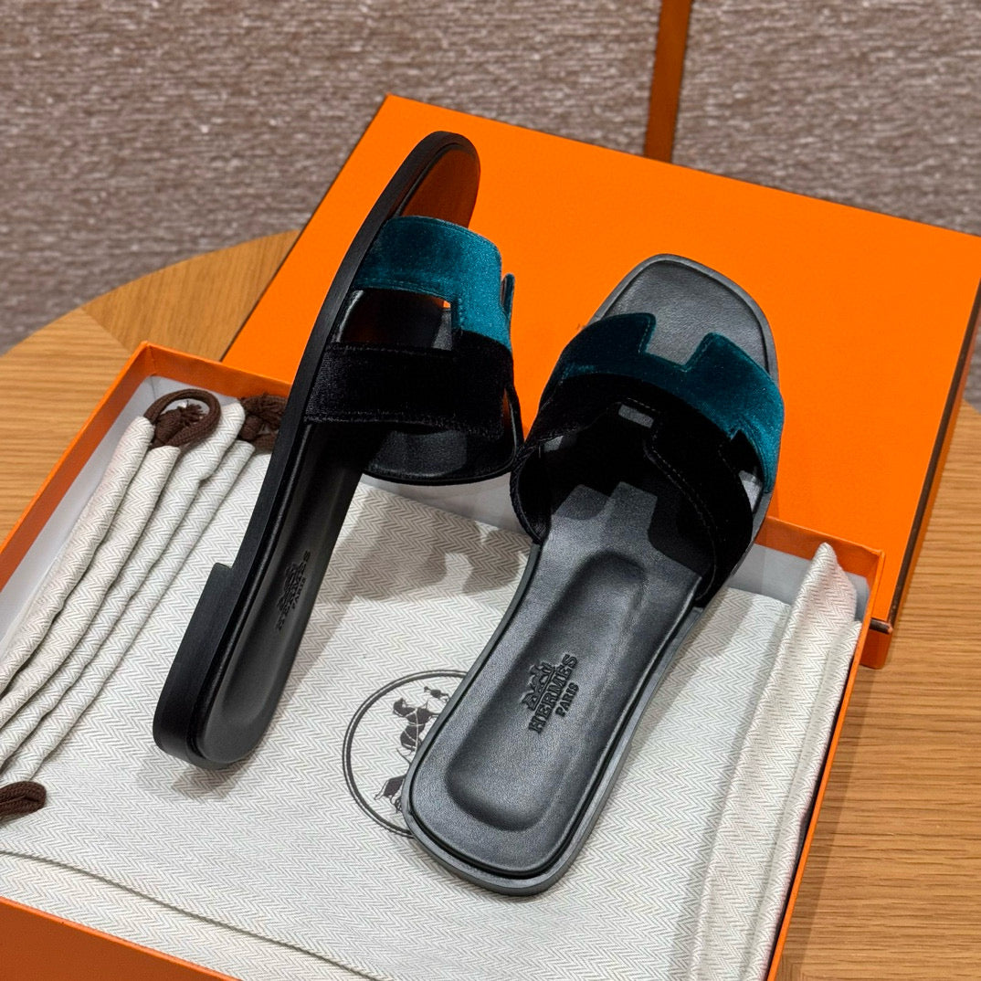 Hermes Slippers