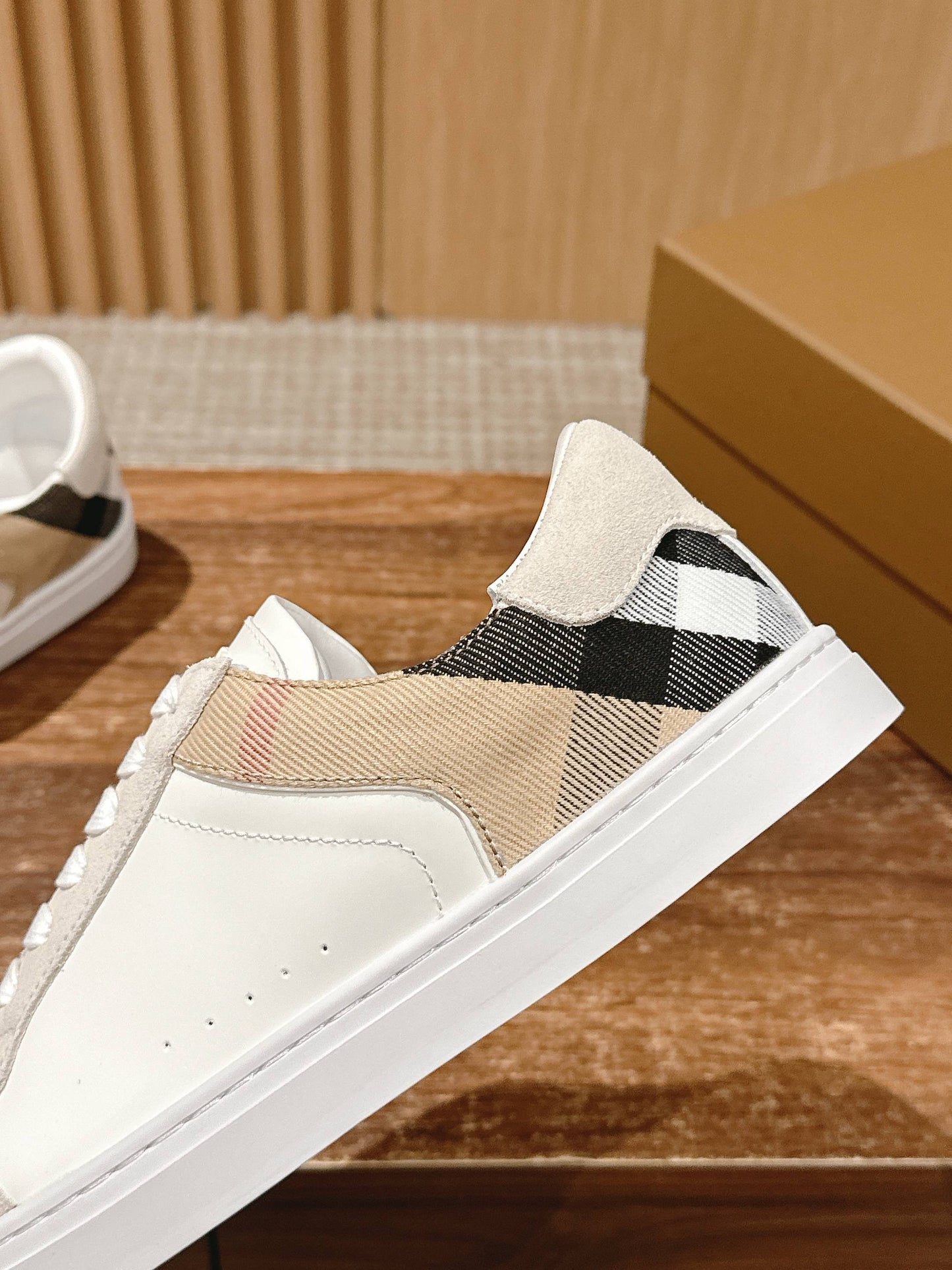 Burberry Sneakers