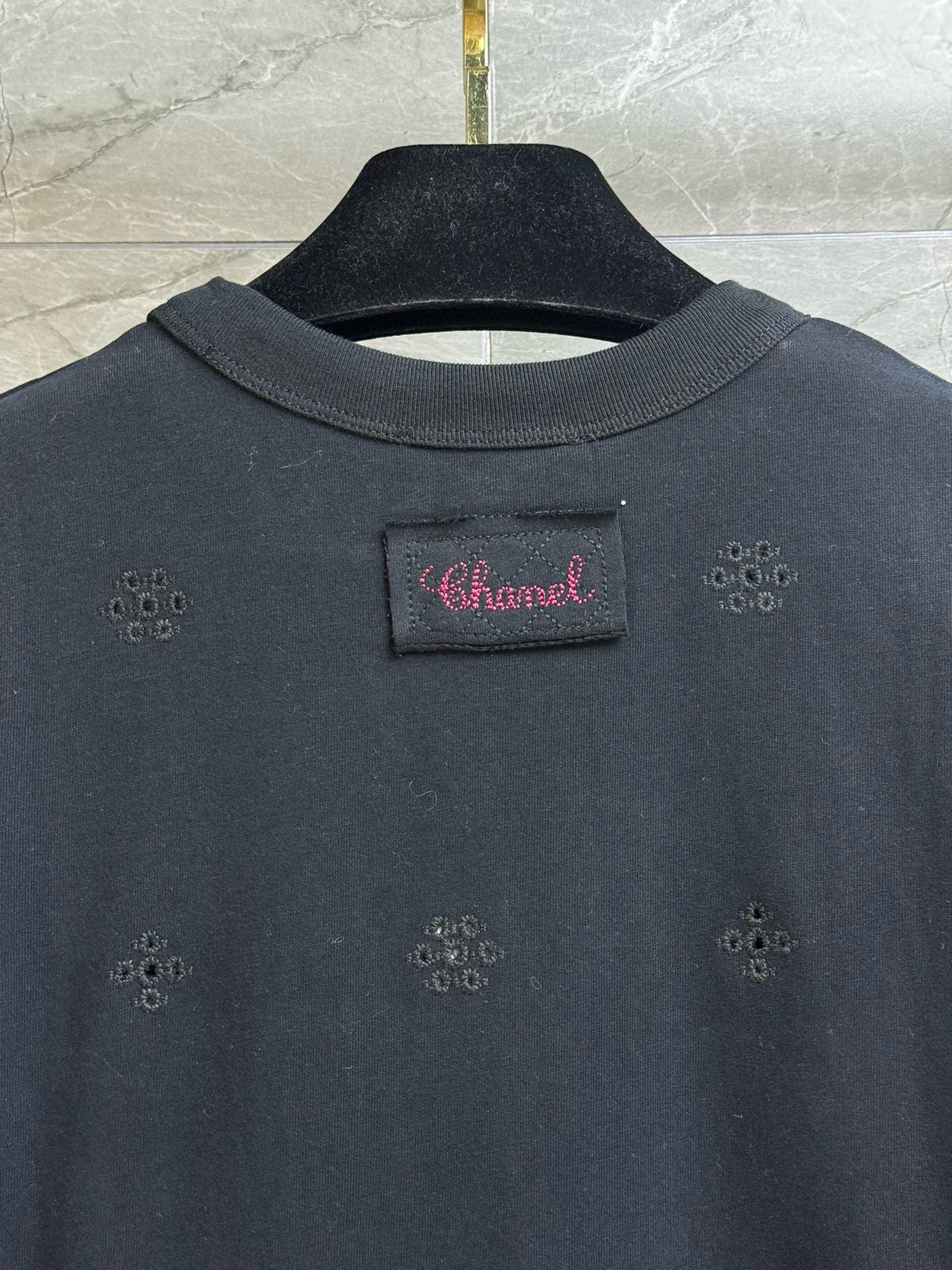 Chanel T-Shirt