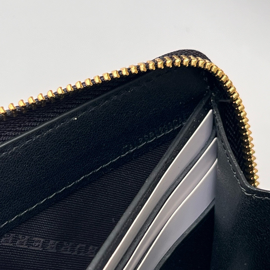 BBR Long Zipped Wallet