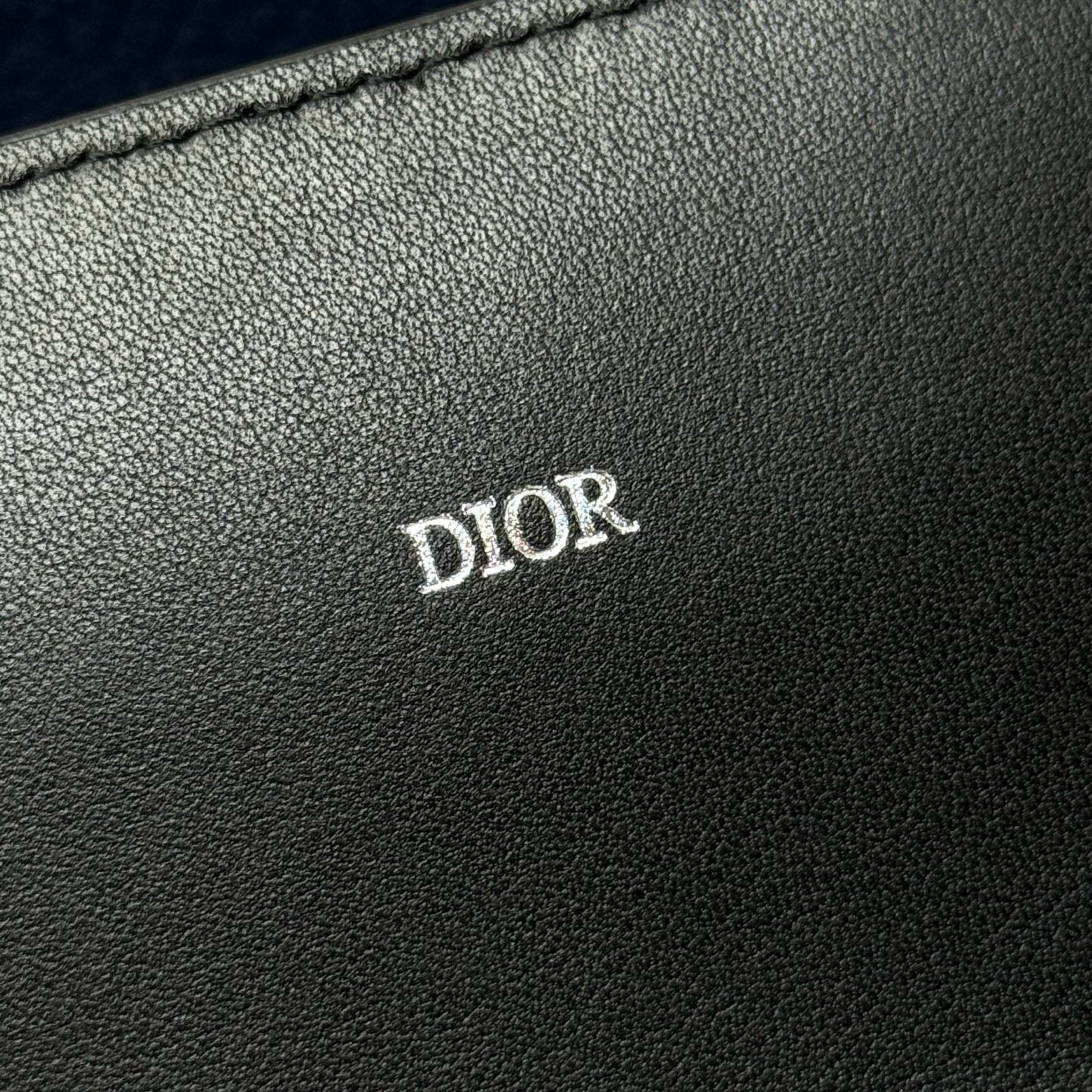 Dior Wallet