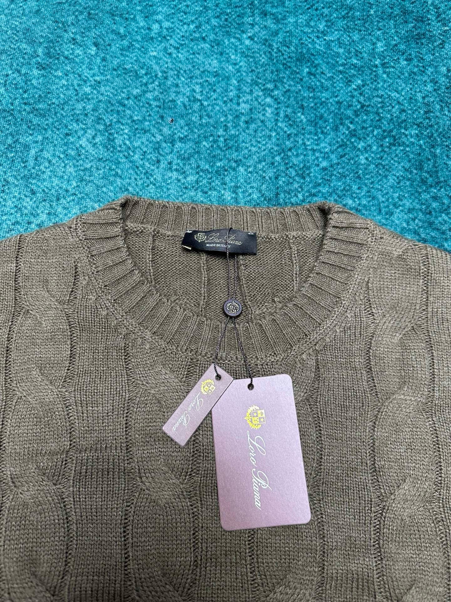 Loro Piana Sweater