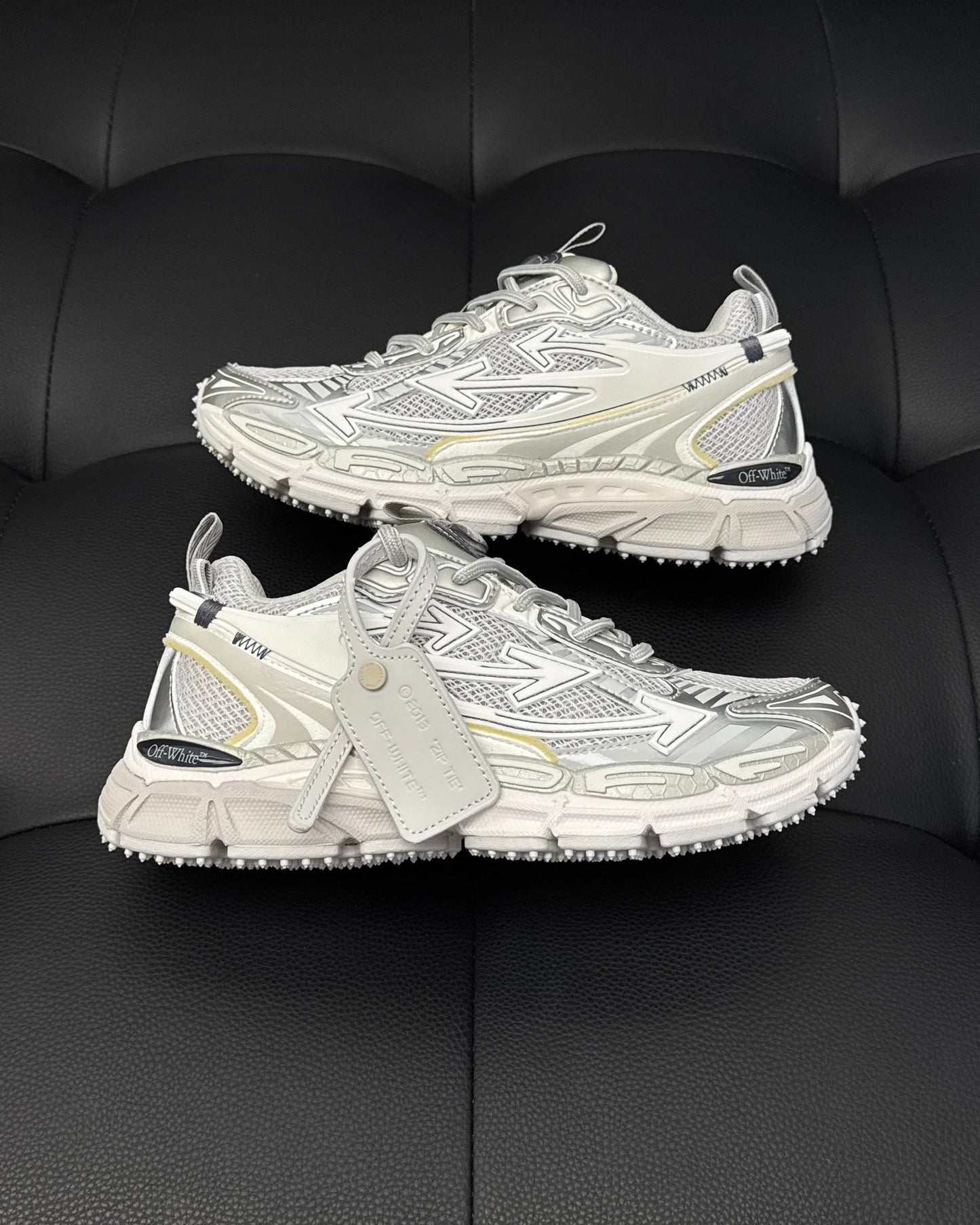 Off-White ODSY 1000 Sneaker