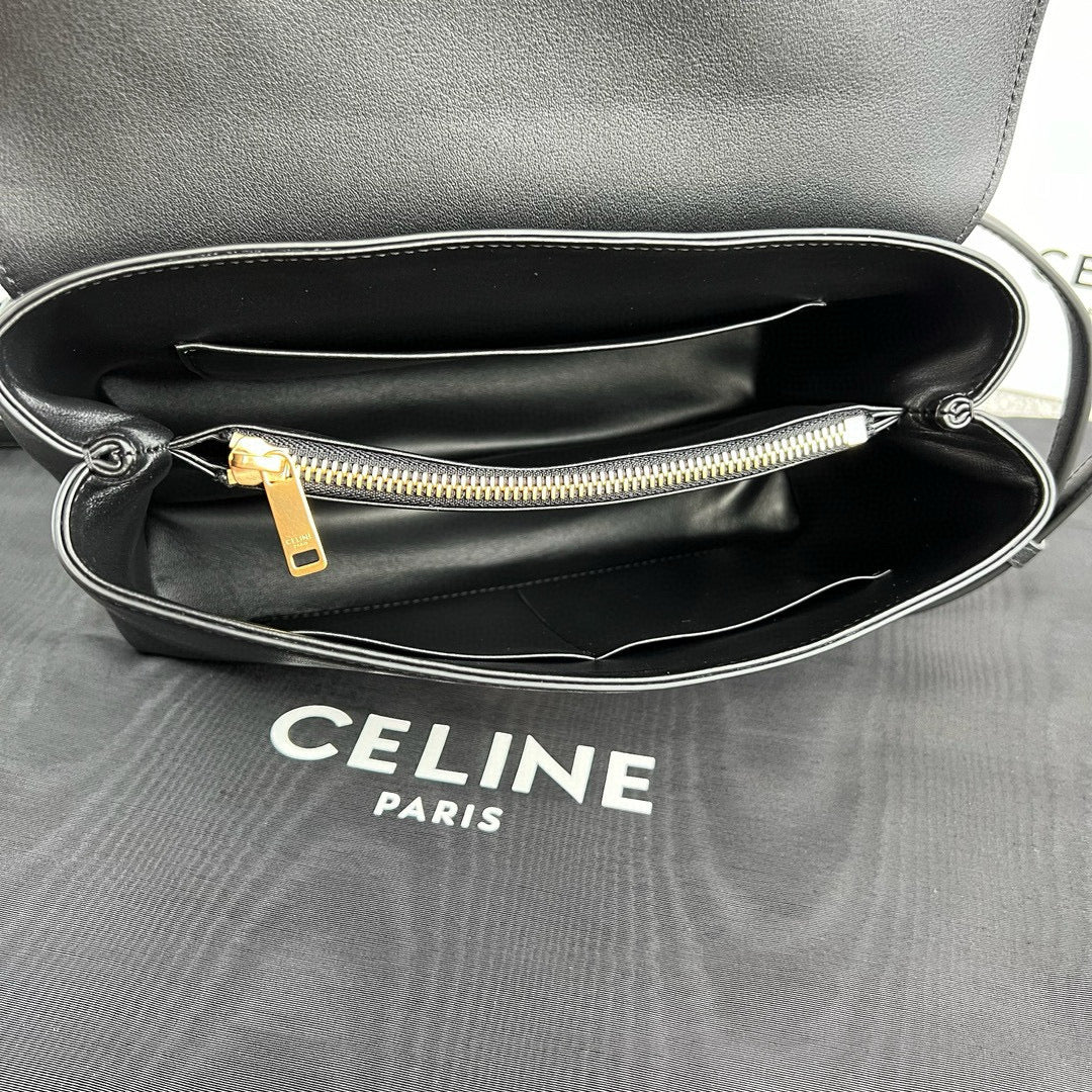Celine Triomphe