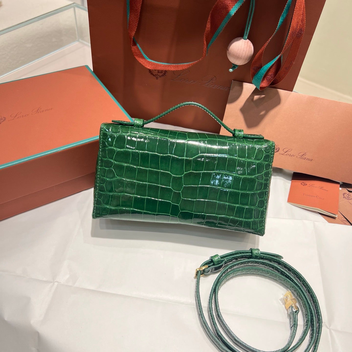 LP Extra Pocket L19 Handbag