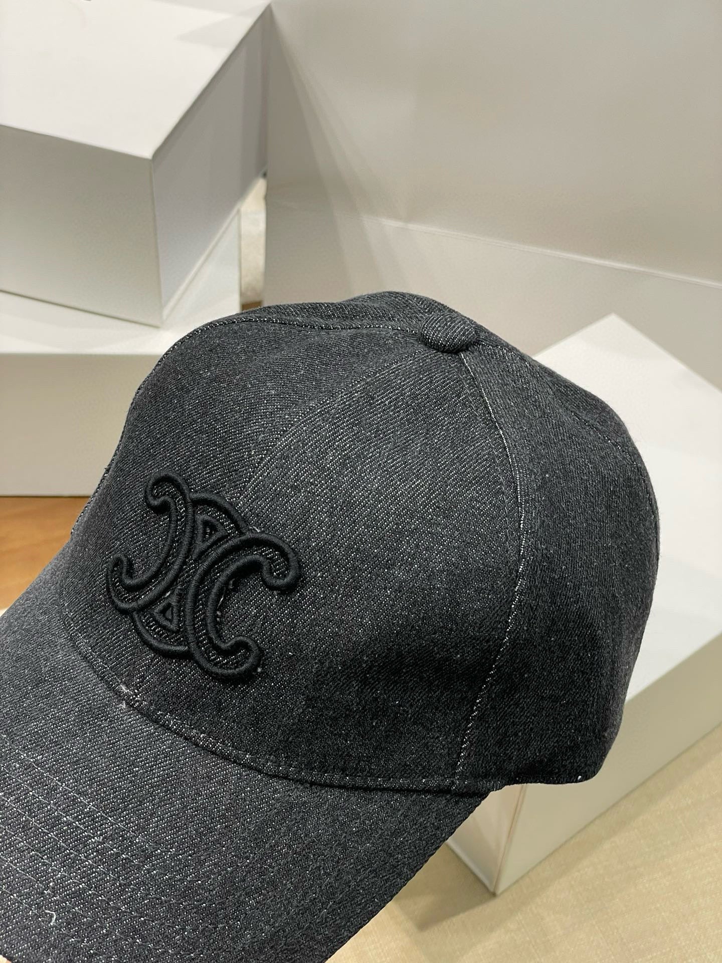 Celine Cap