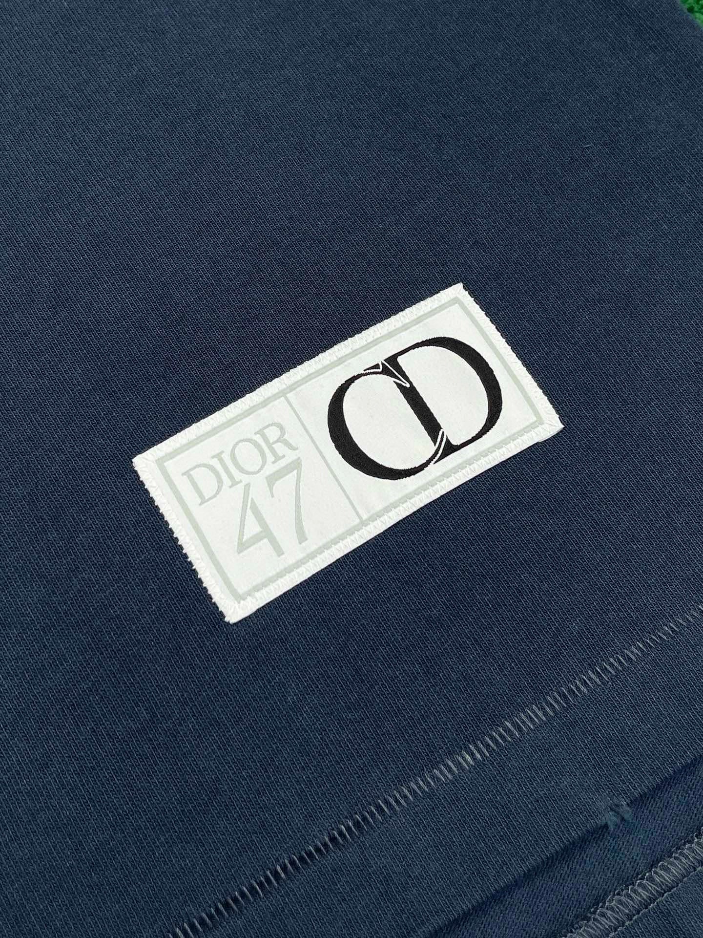 Dior T-shirt