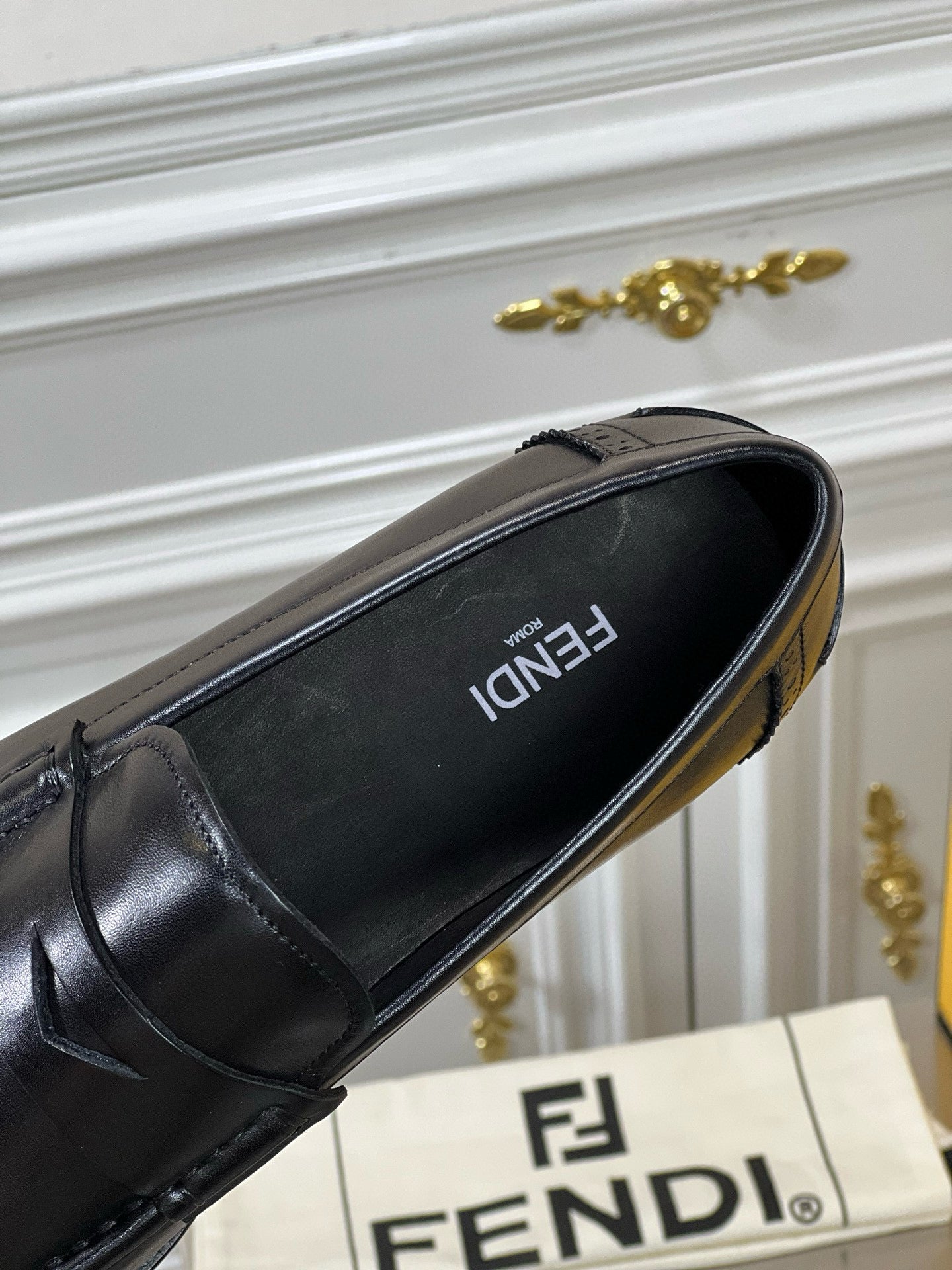 Fendi Loafer
