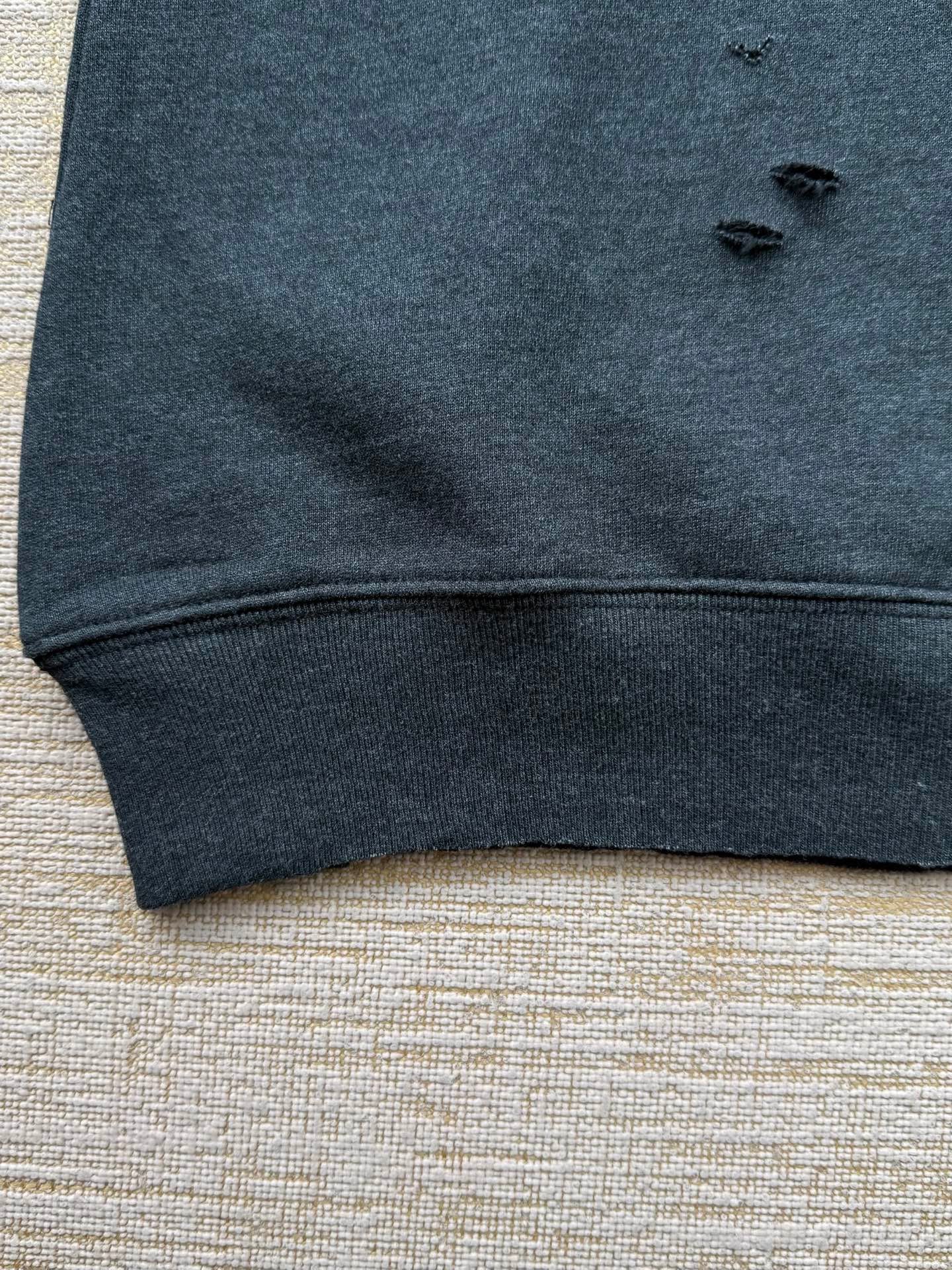 AS Sweater