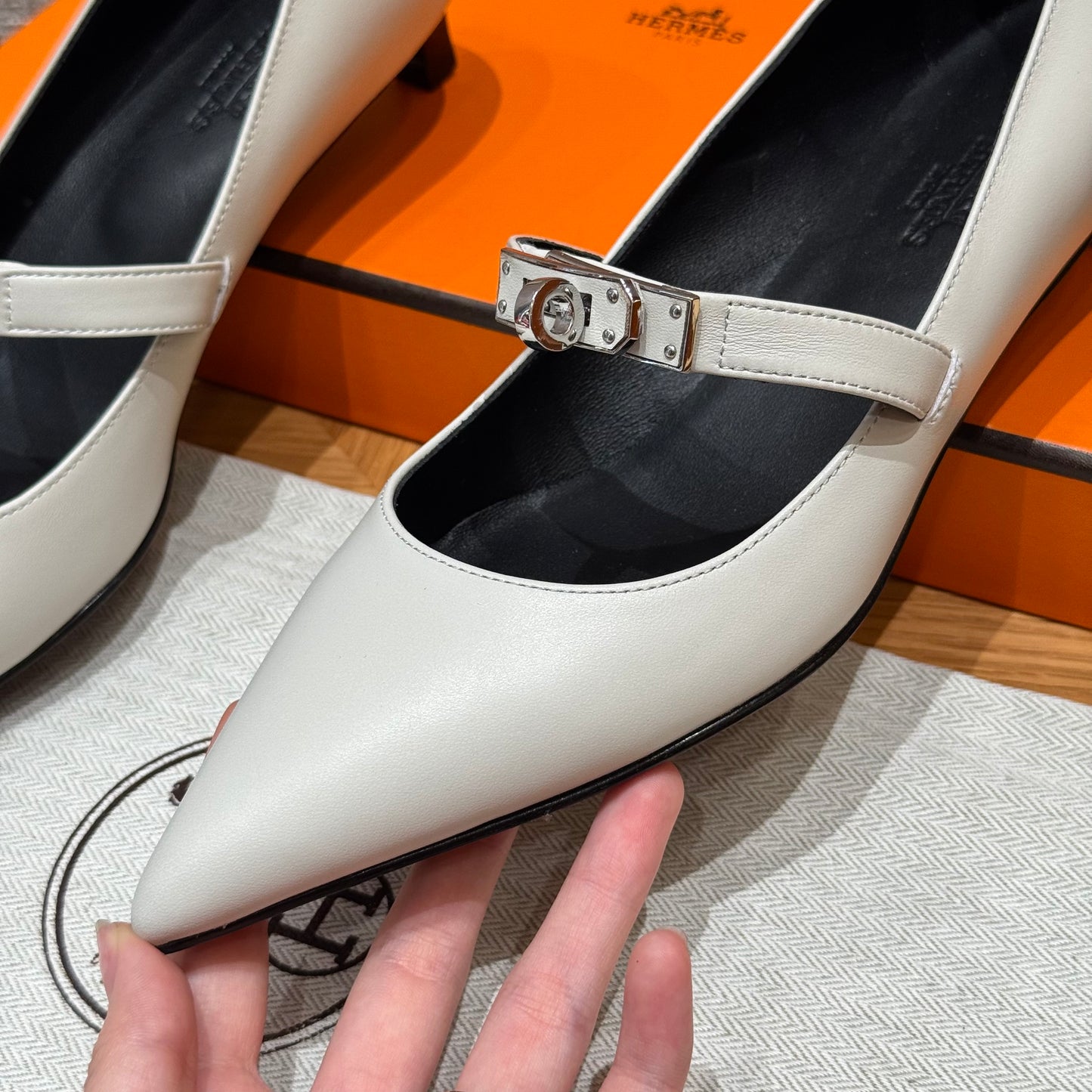 Hermes Heels