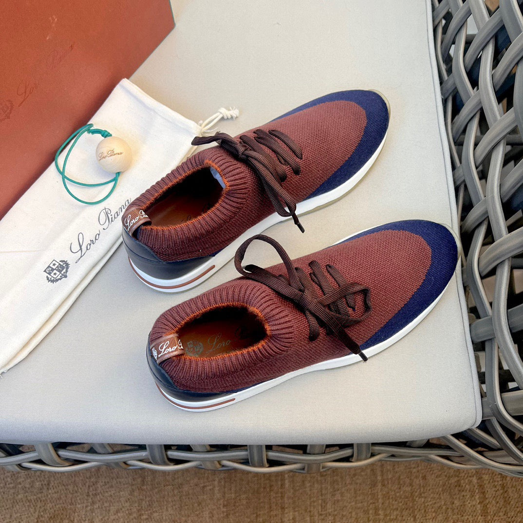 LP Sneakers