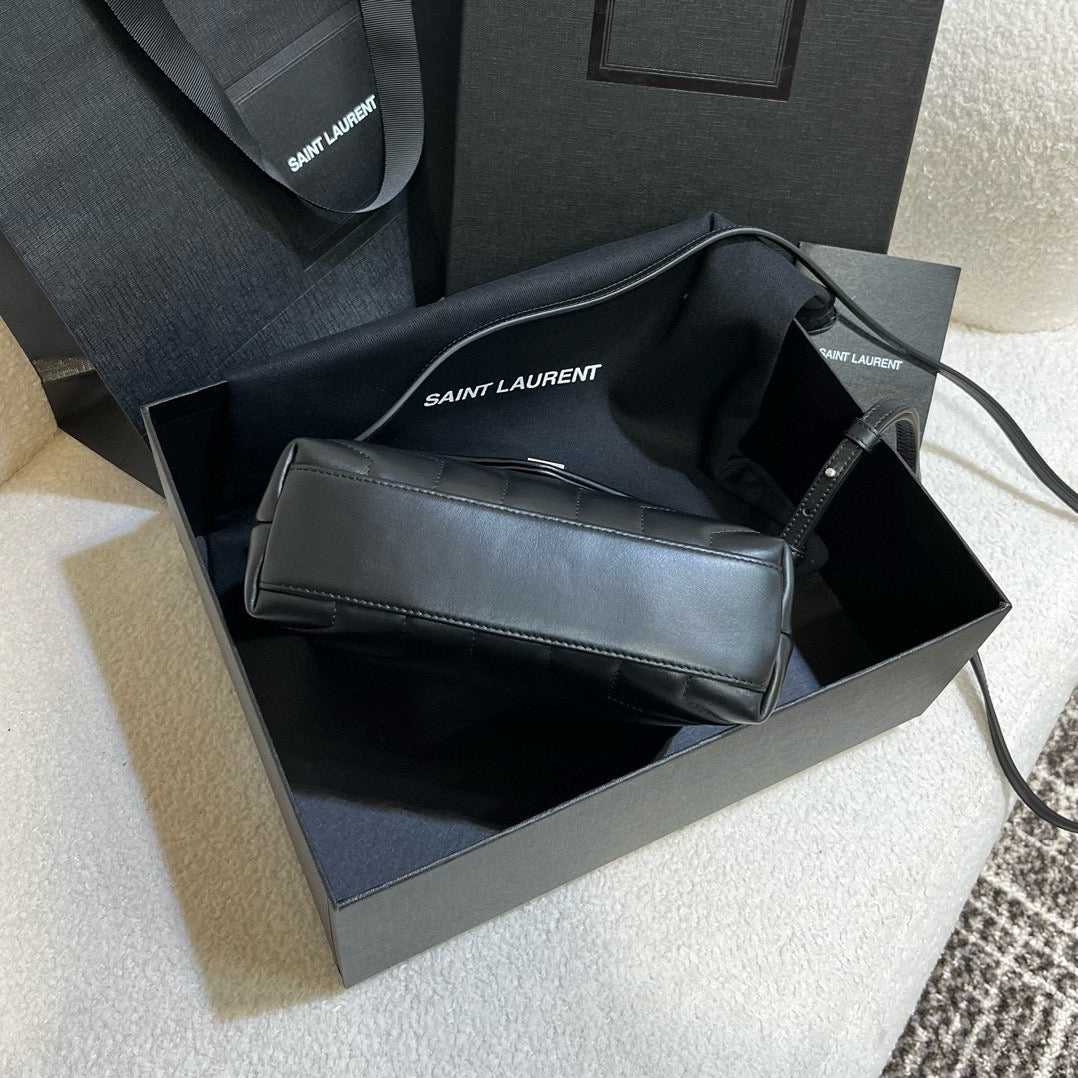 YSL Loulou Shoulder Bag 20x14x7.5