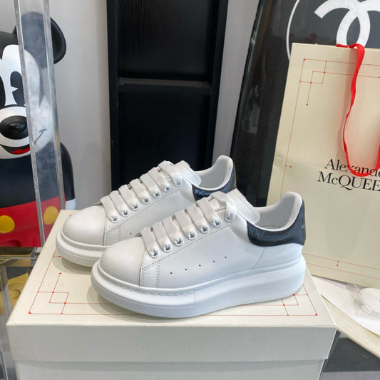 Alexander McQueen Sneakers