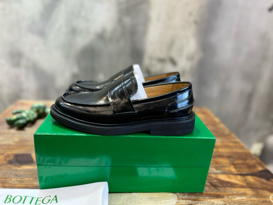 BV Loafer