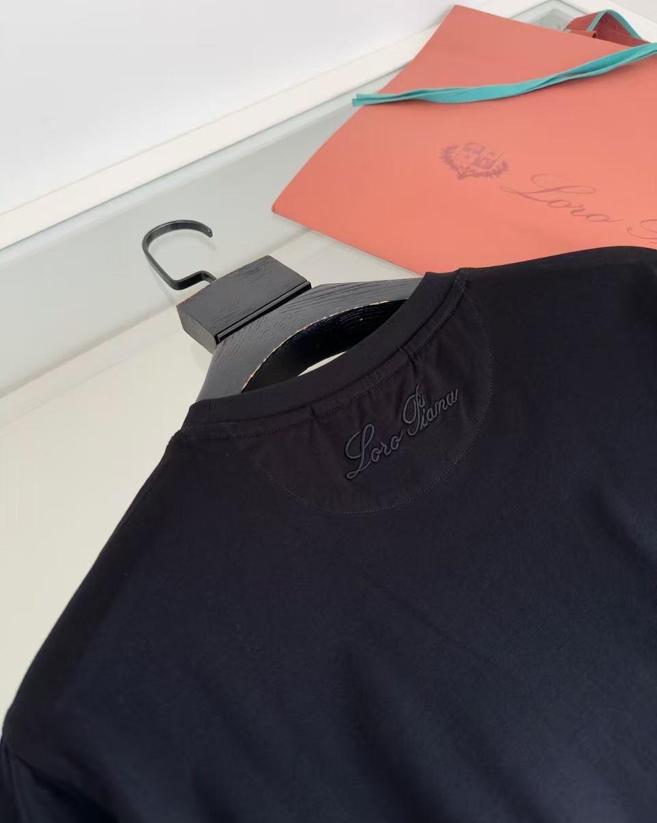 LP T-shirt