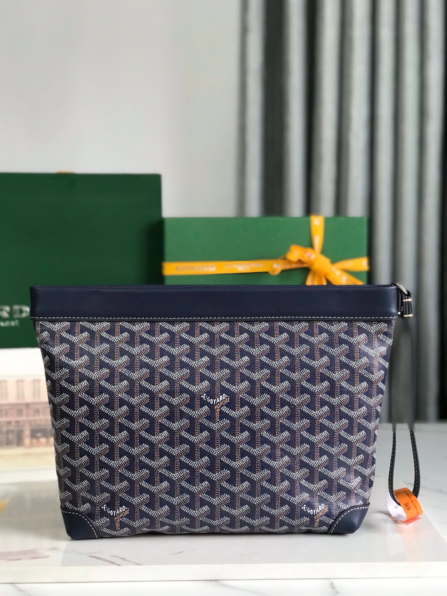 Goyard Conti