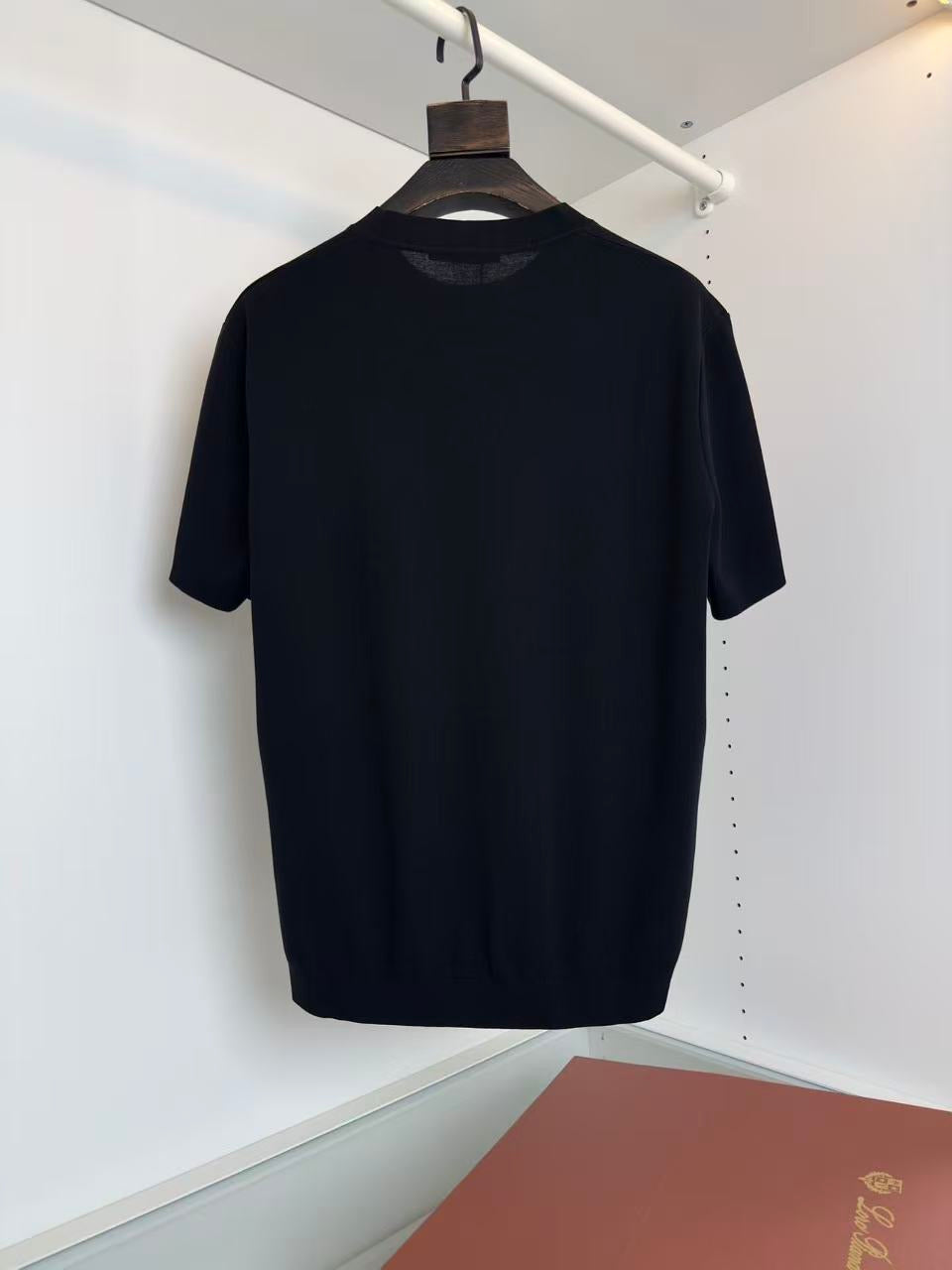 LP T-shirt
