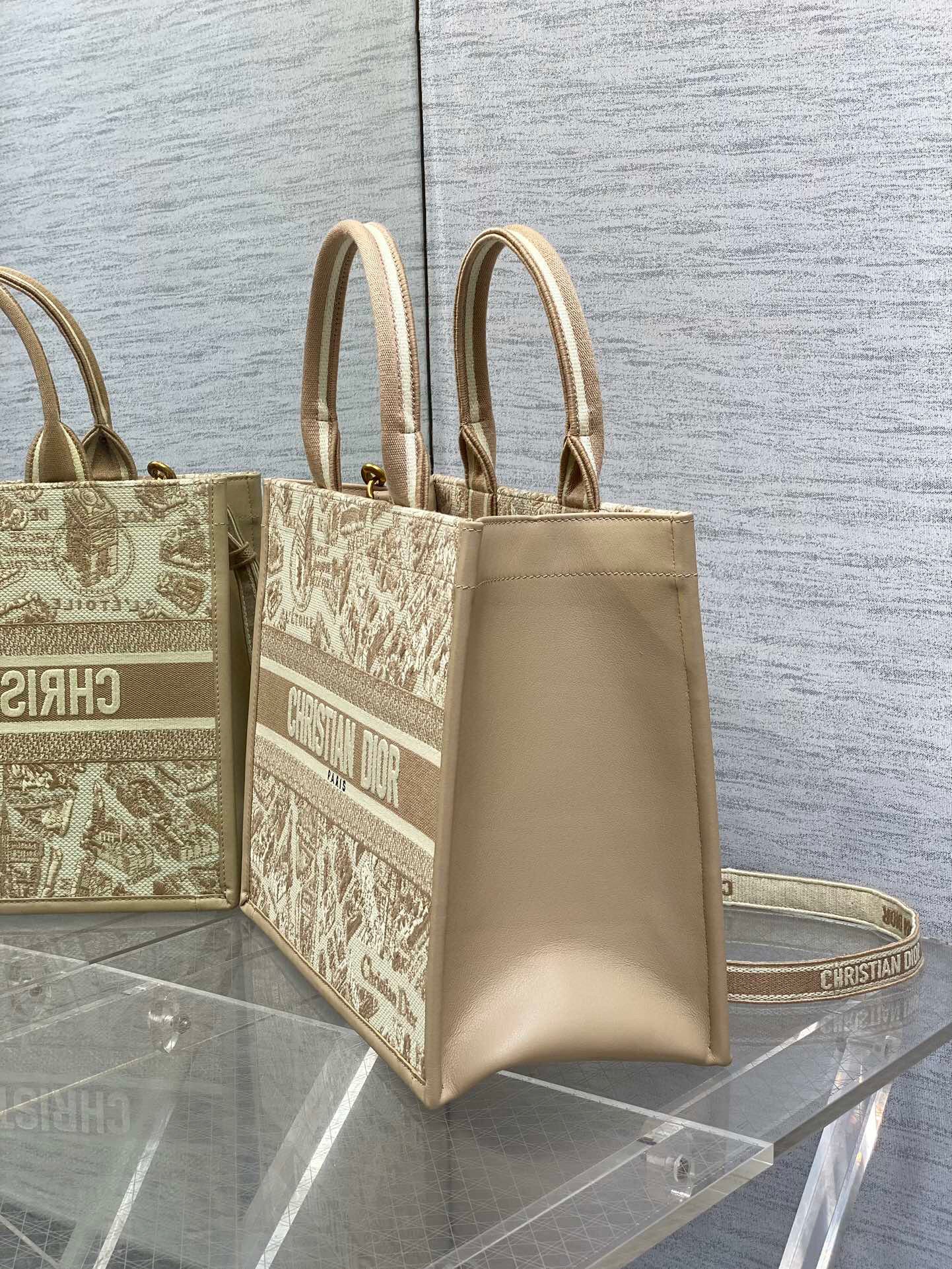 Dior Tote  36x16x27cm