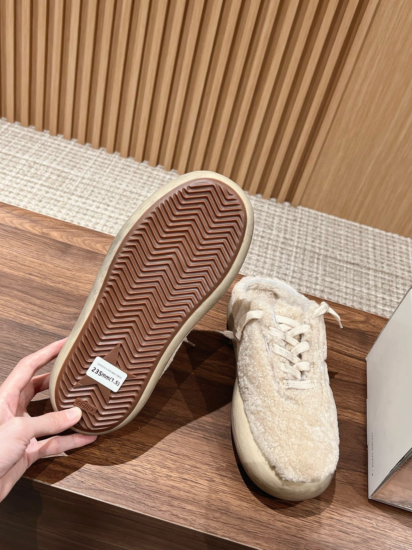 Golden Goose Sneaker