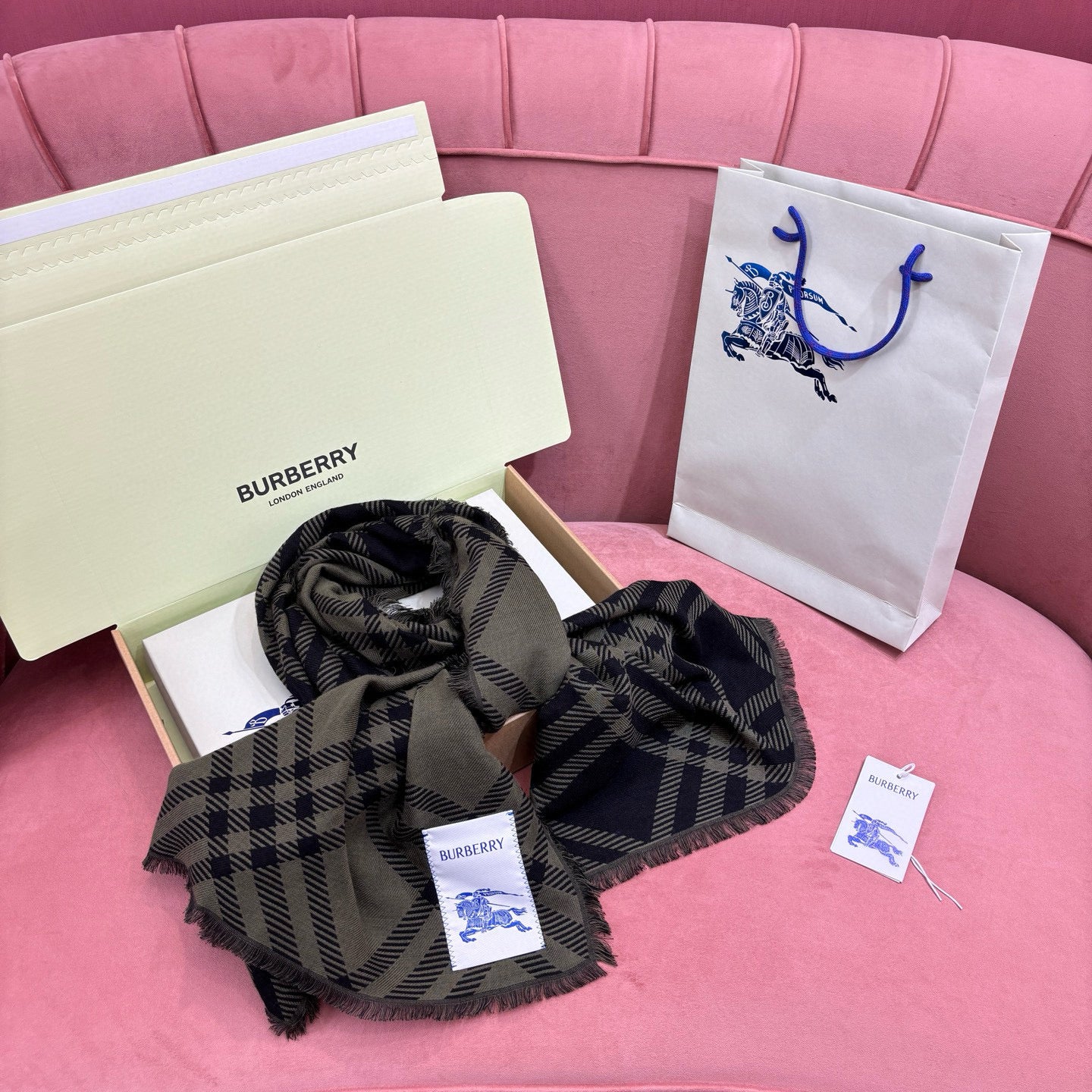 BBR Scarves
