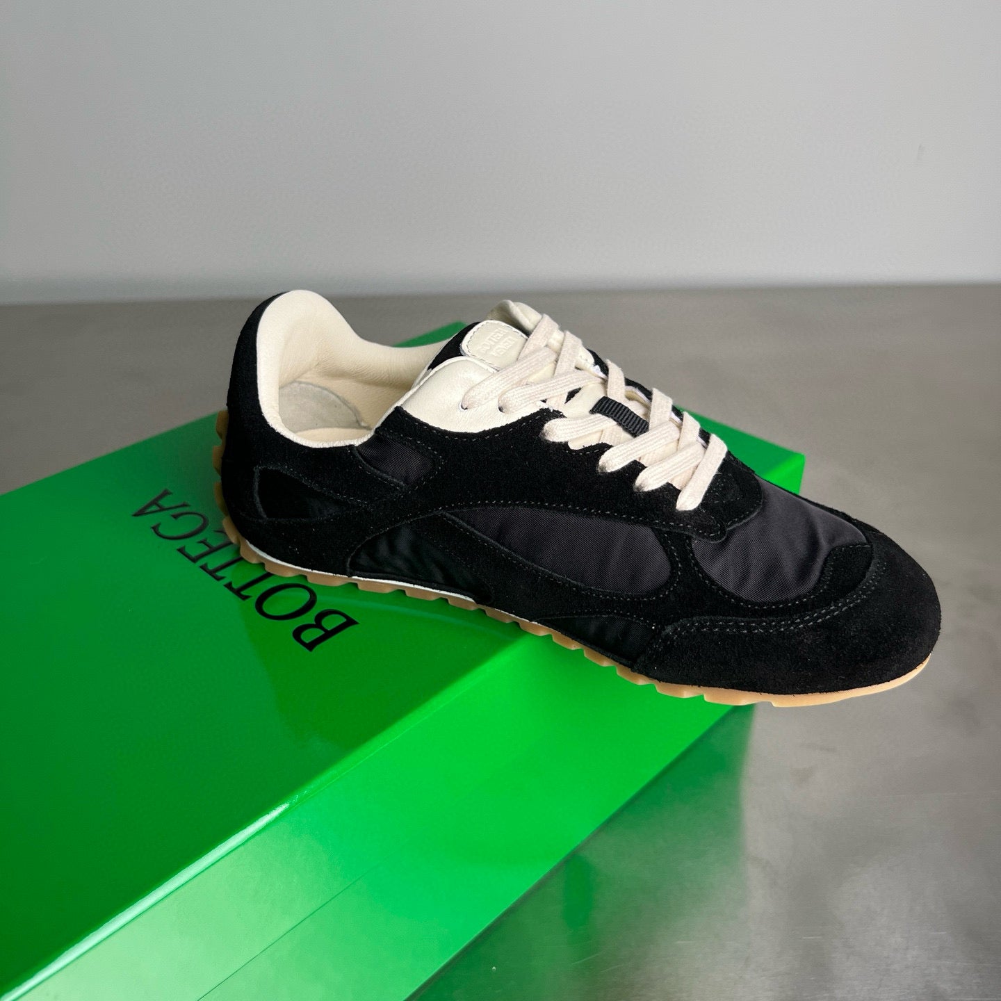 BV Sneakers