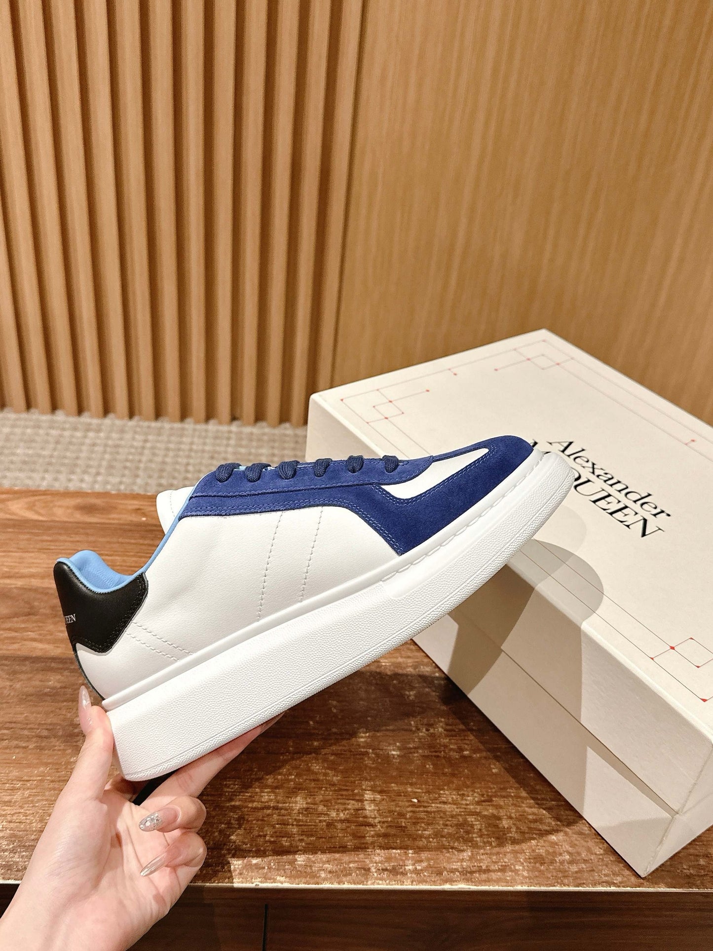 Alexander McQueen Sneakers
