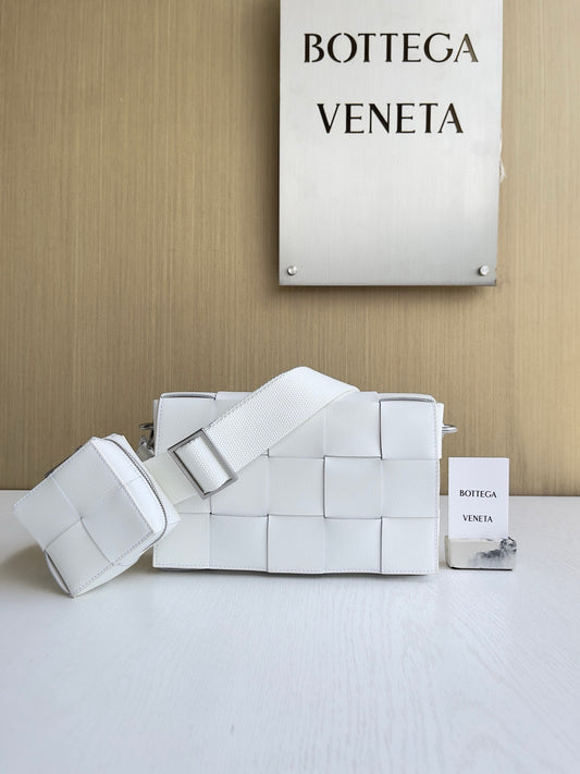 Bottega Veneta Cassatte Bag