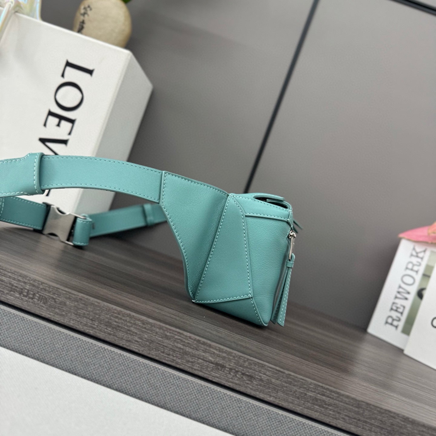 Loewe Puzzle Bag 17.5x7.5x11.5CM