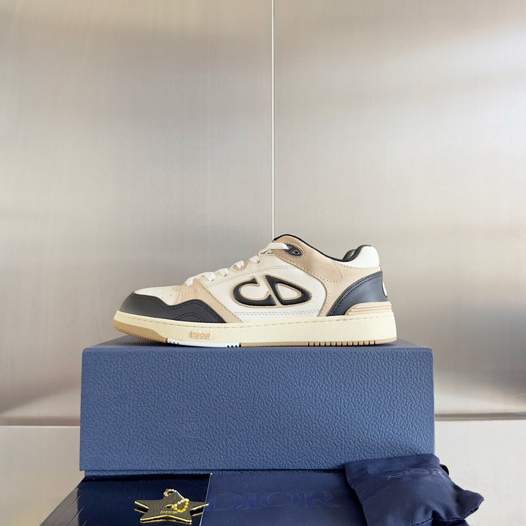 Dior Sneaker