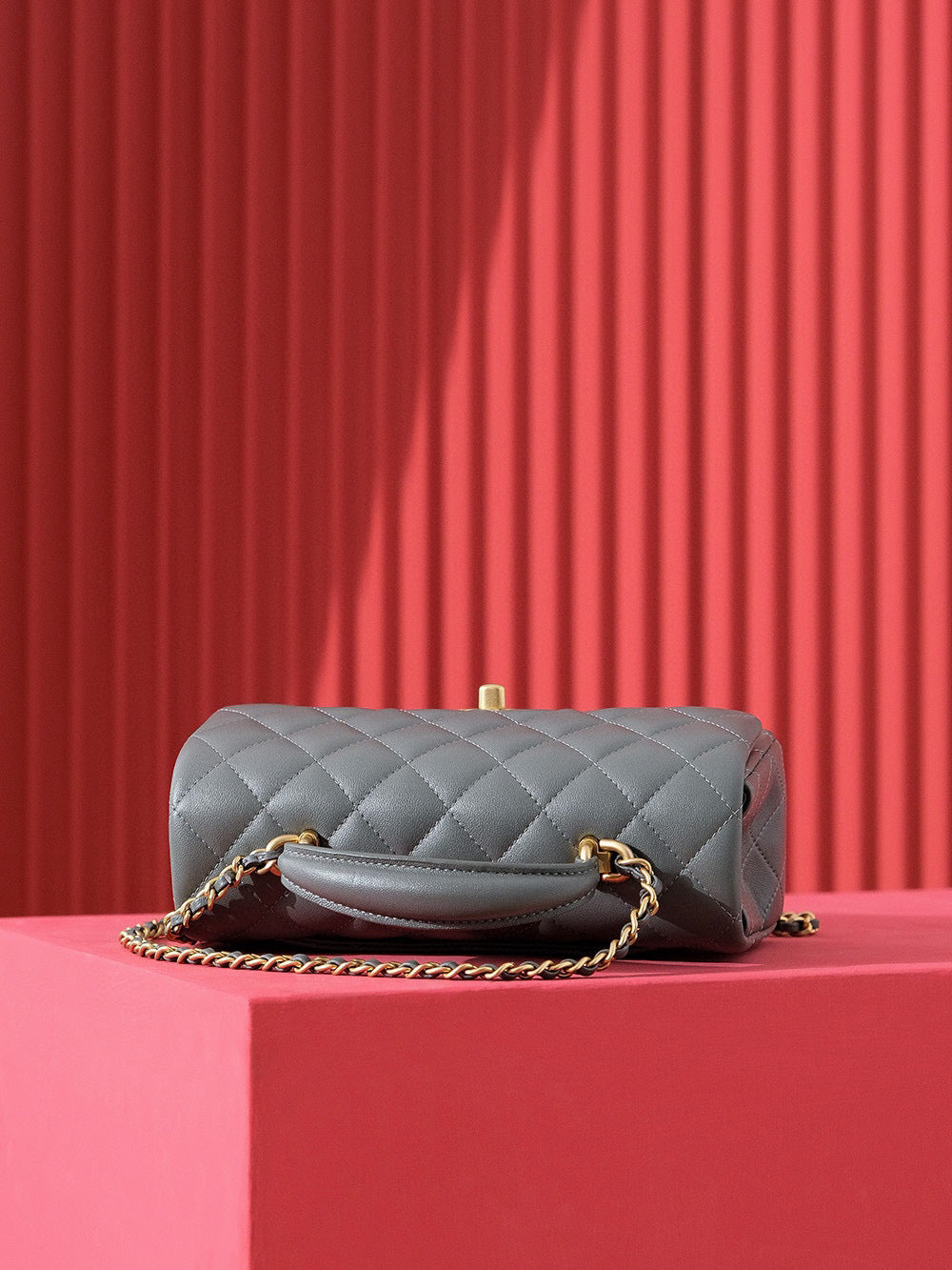 Chanel CF Handle Mini (12x20x6cm)
