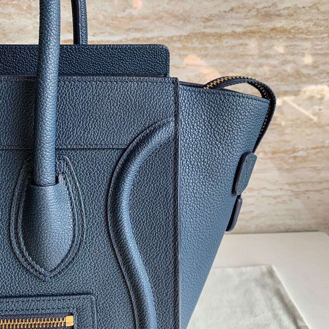 Celine Duffel