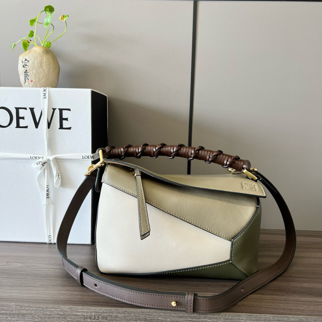 Loewe Puzzle Bag